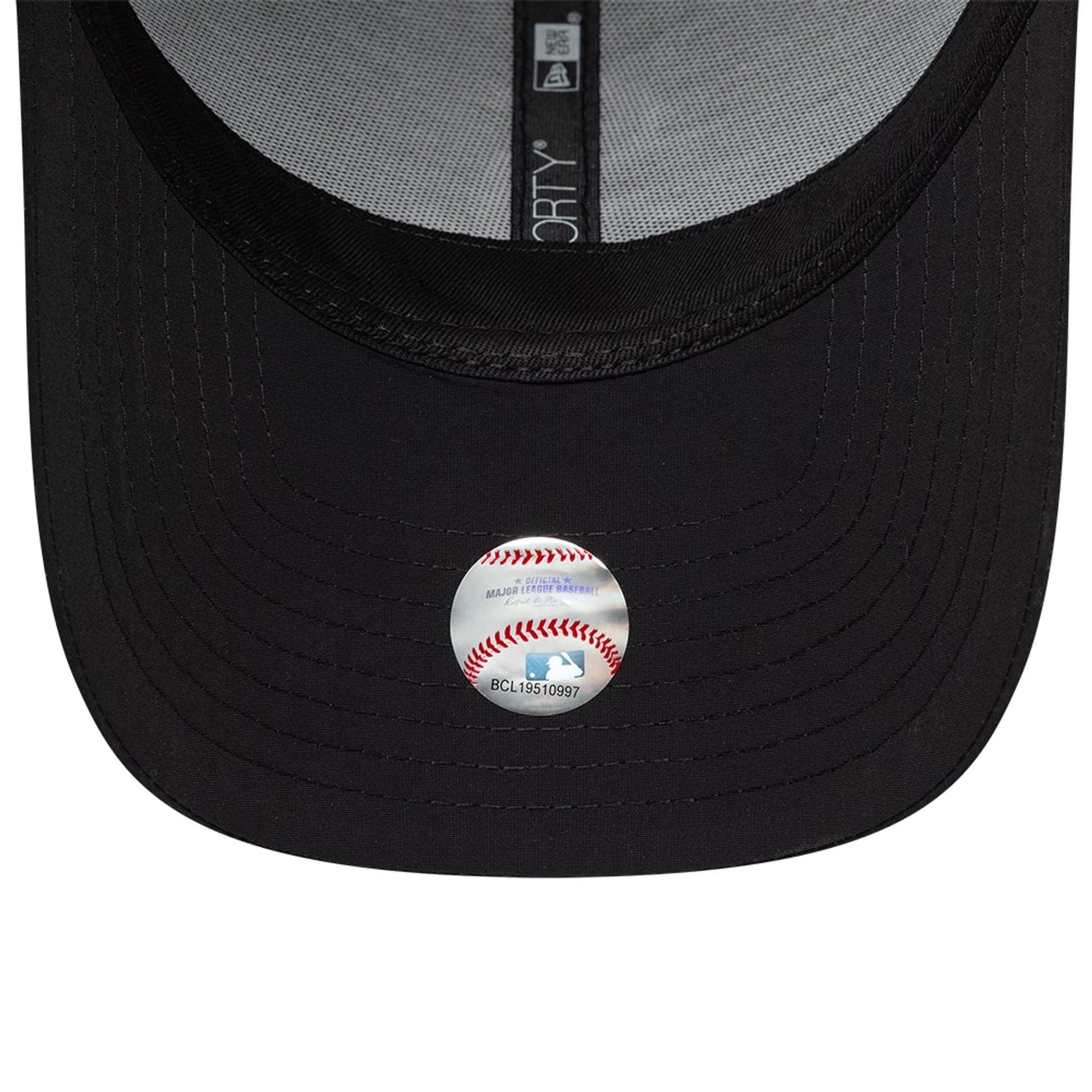 Chicago White Sox MLB Recycled Black 9FORTY Adjustable Cap - Image 7