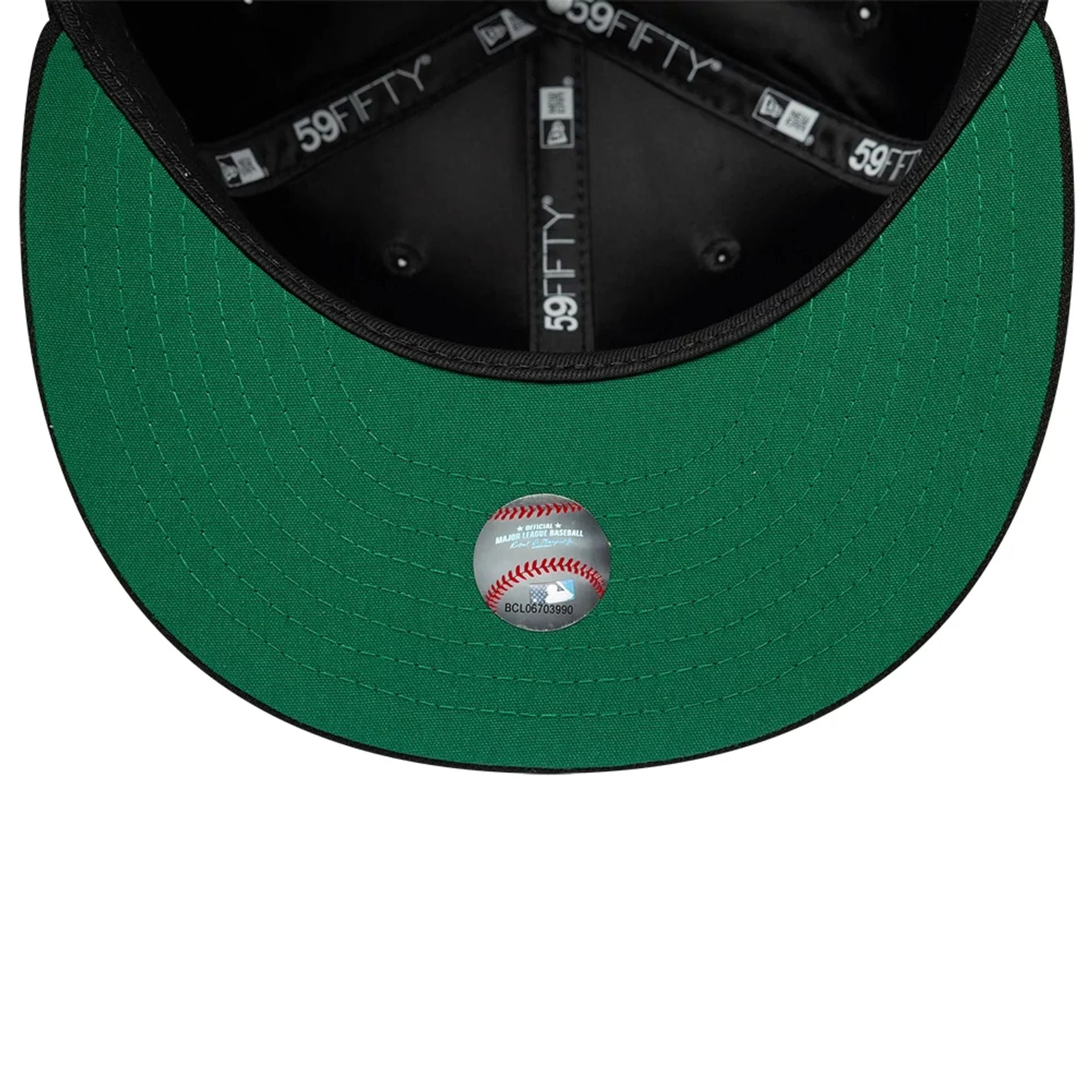 Chicago White Sox MLB Sidepatch Black 59FIFTY Fitted Cap - Image 2
