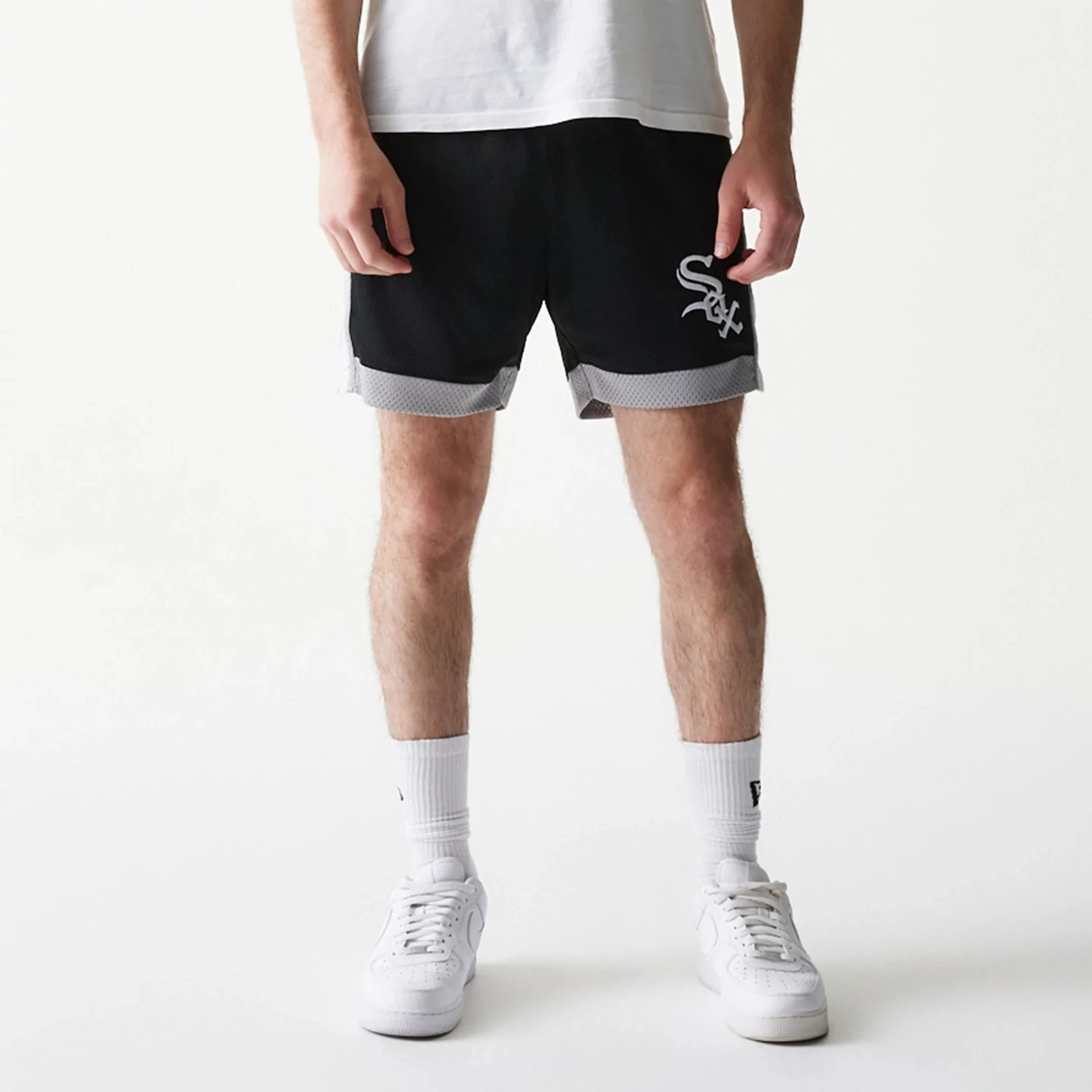 Chicago White Sox MLB Sport Classic Black Shorts - Image 7