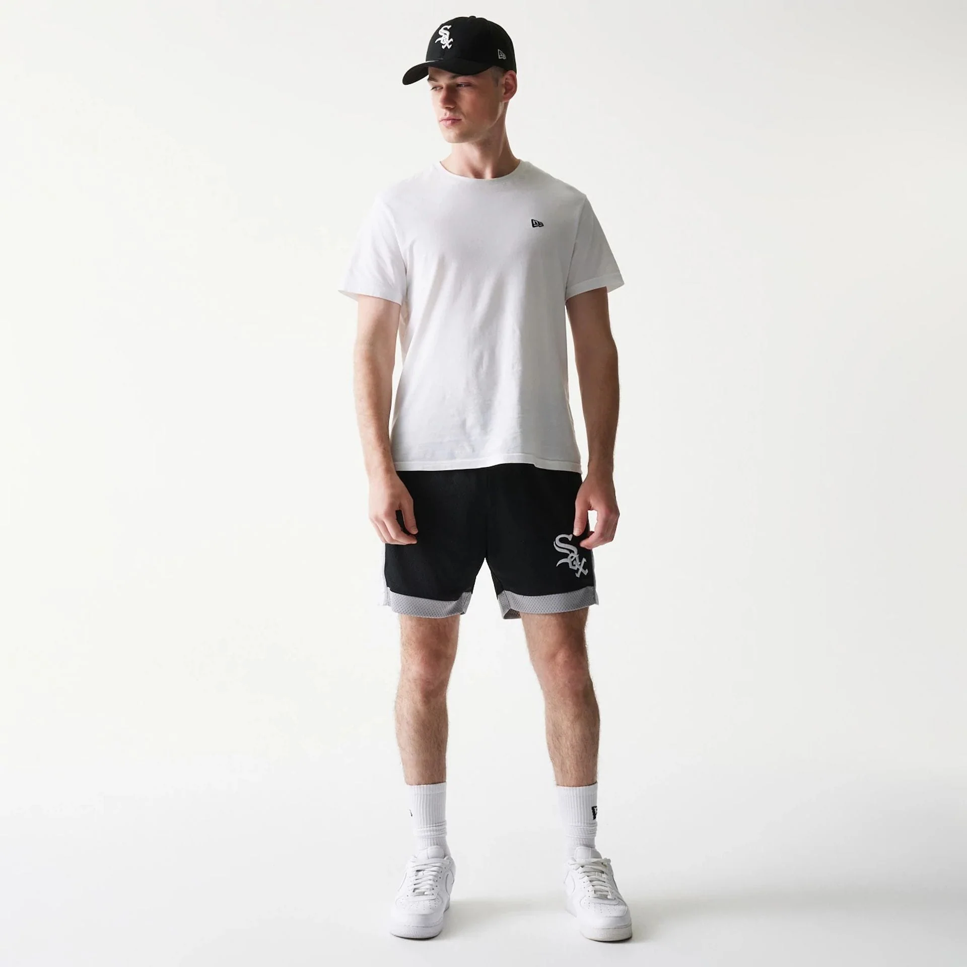 Chicago White Sox MLB Sport Classic Black Shorts - Image 8