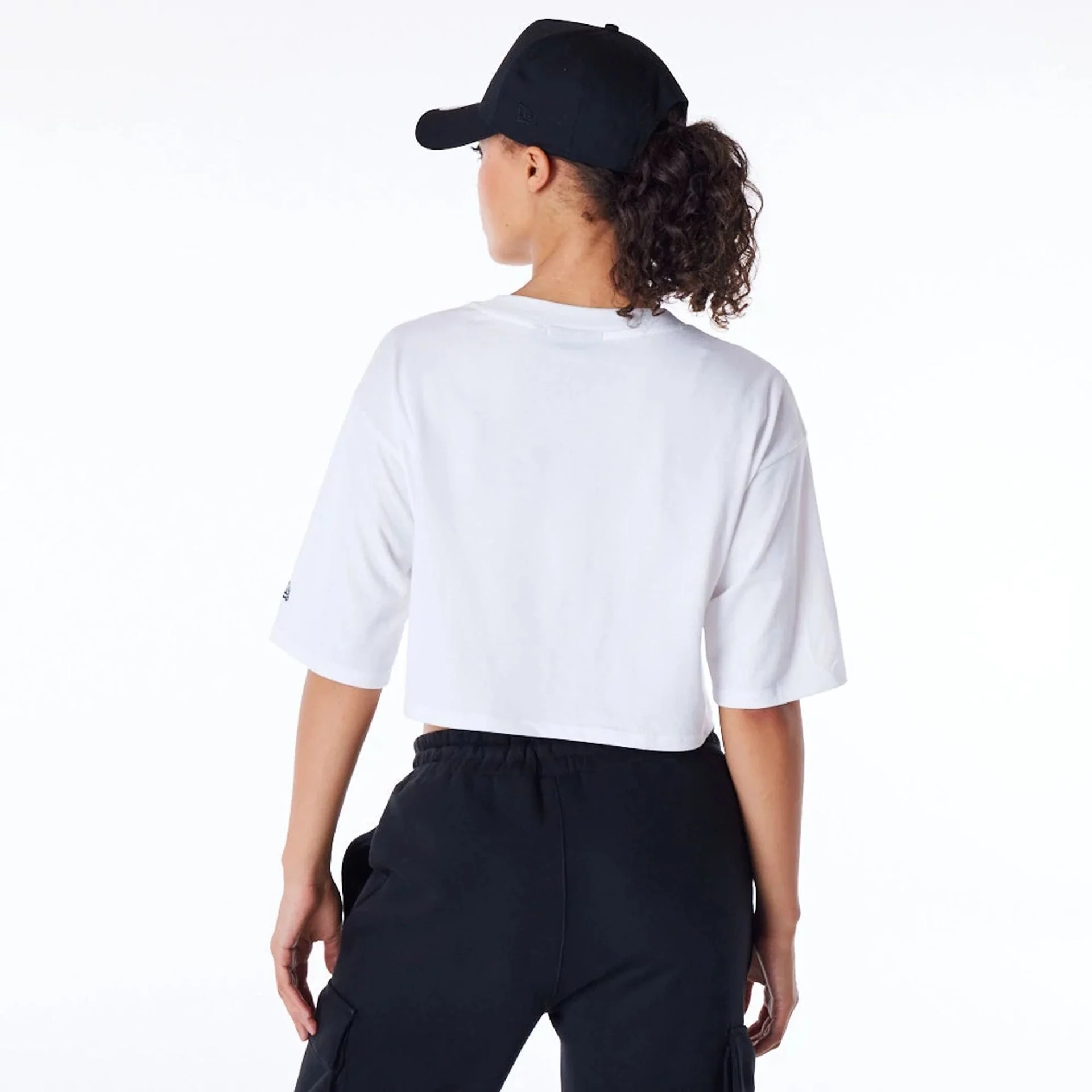 Chicago White Sox Womens MLB Lifestyle White Crop T-Shirt - Image 5