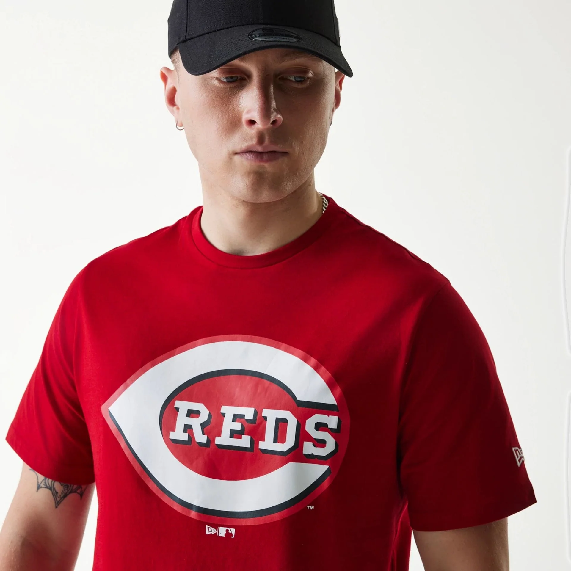 Cincinnati Reds MLB Regular Red T-Shirt - Image 2