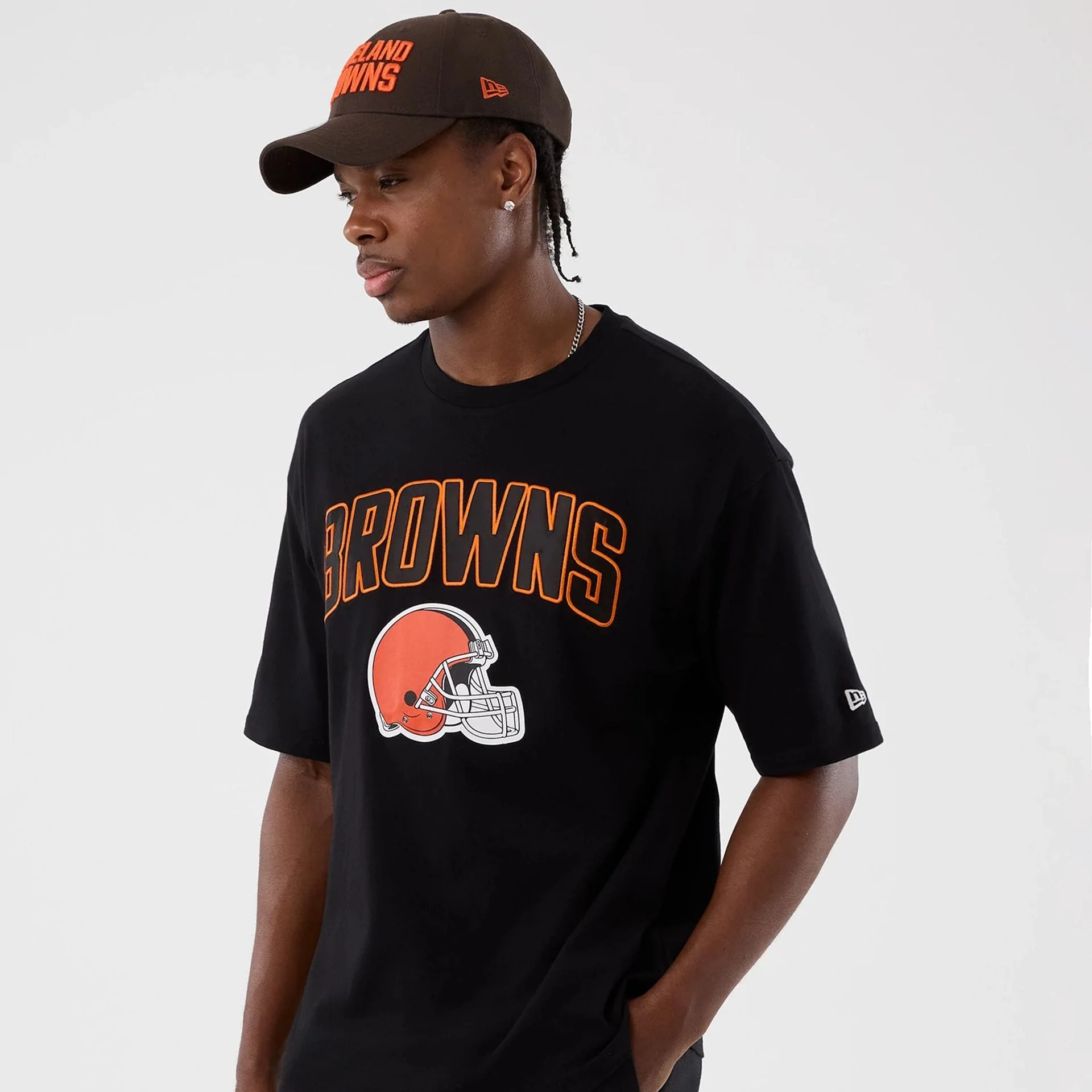 Cleveland Browns NFL International Series Games Black Oversized T-Shirt - Image 6
