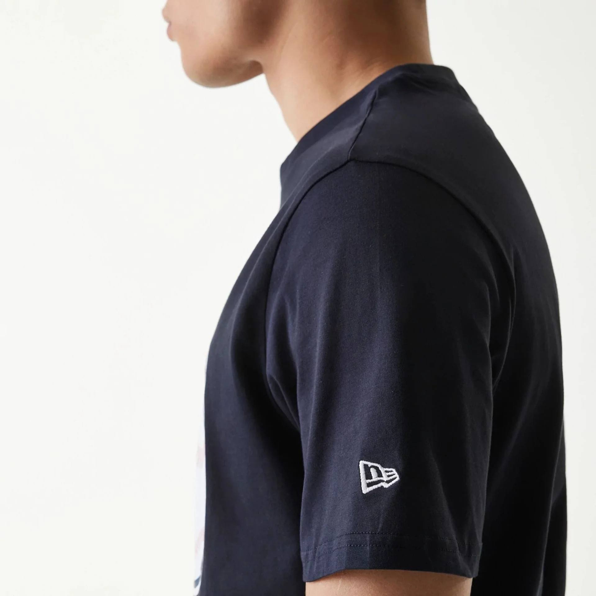 Cleveland Guardians MLB Regular Navy T-Shirt - Image 5