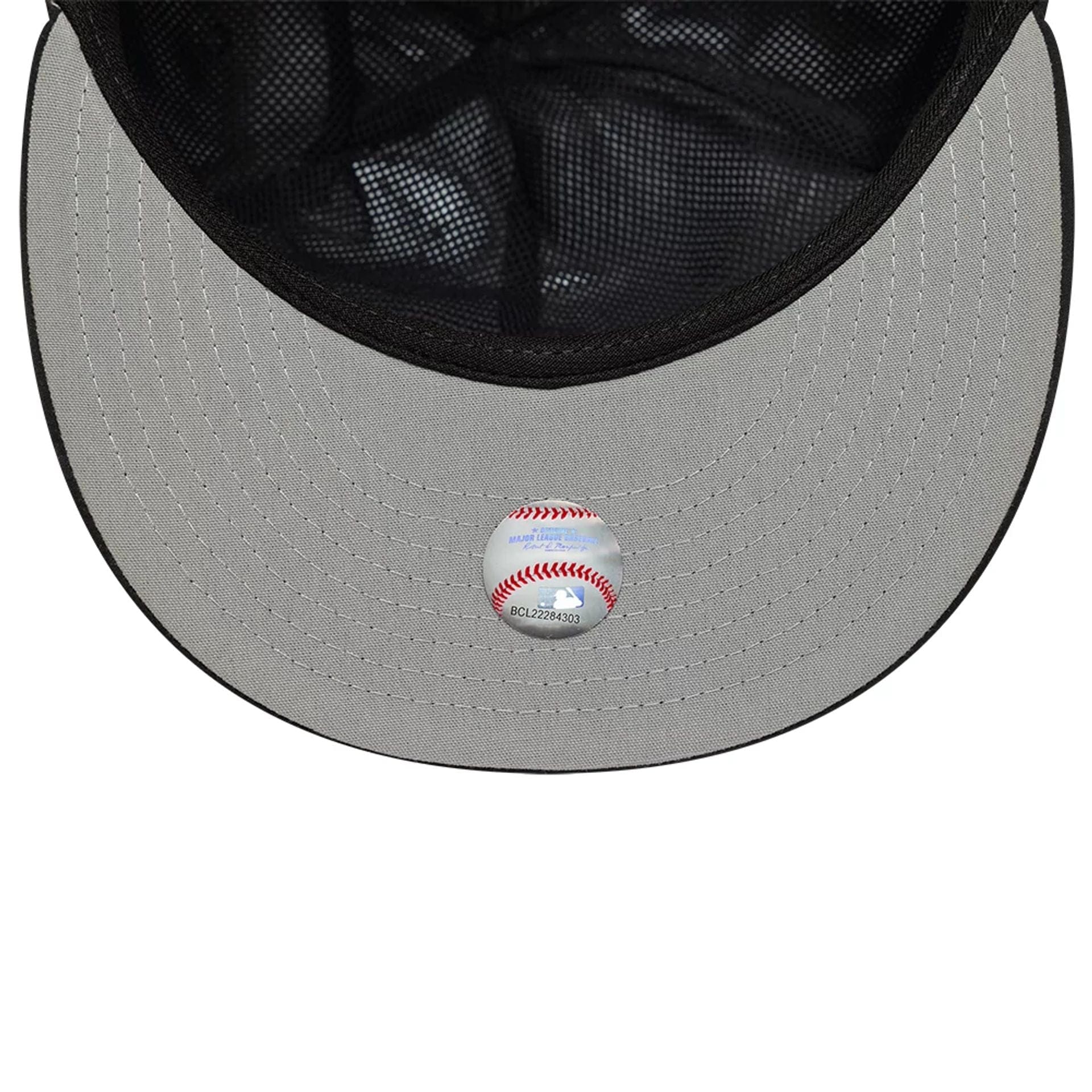 Colorado Rockies MLB Gore-Tex Black 59FIFTY Fitted Cap - Image 2