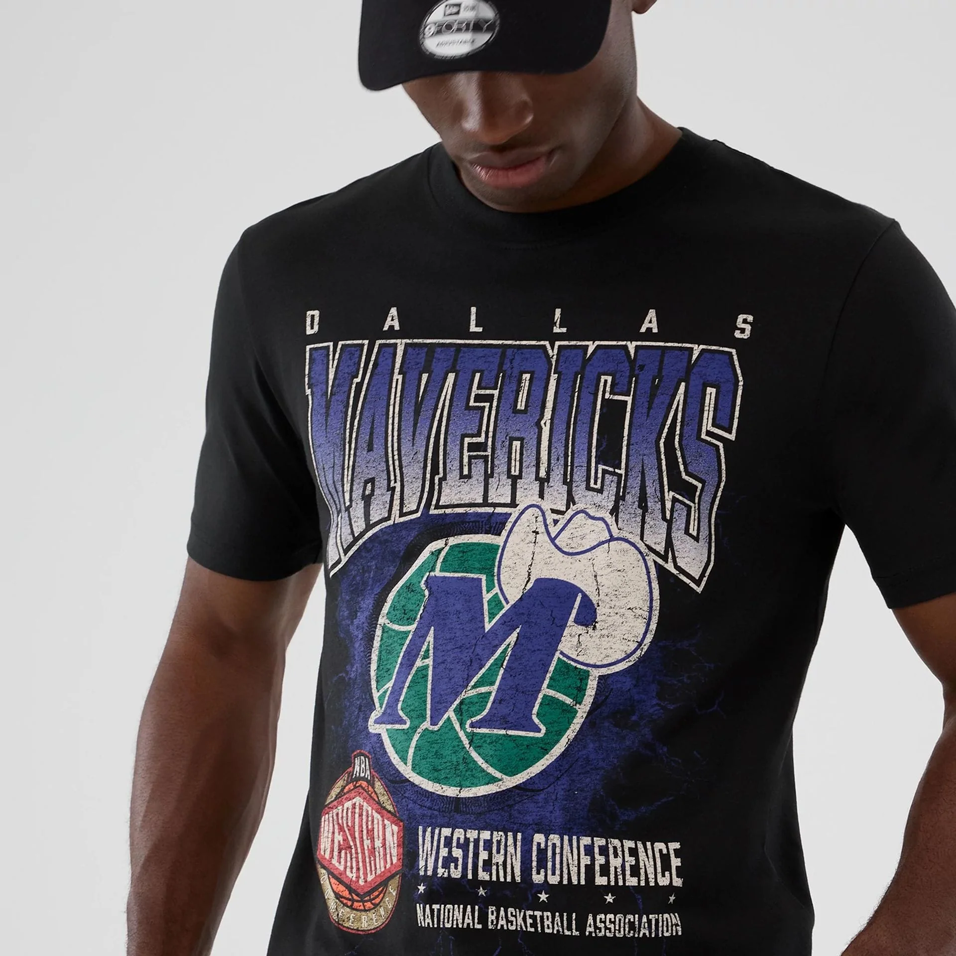 Dallas Mavericks NBA Hardwood Classic Black T-Shirt - Image 3