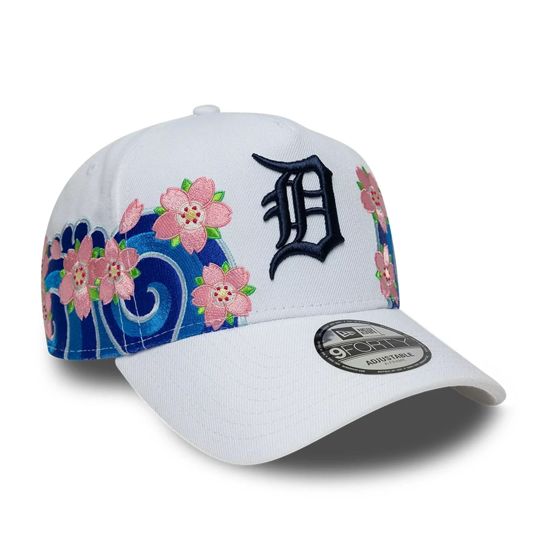Detroit Tigers MLB Sakura White 9FORTY A-Frame Adjustable Cap - Image 3