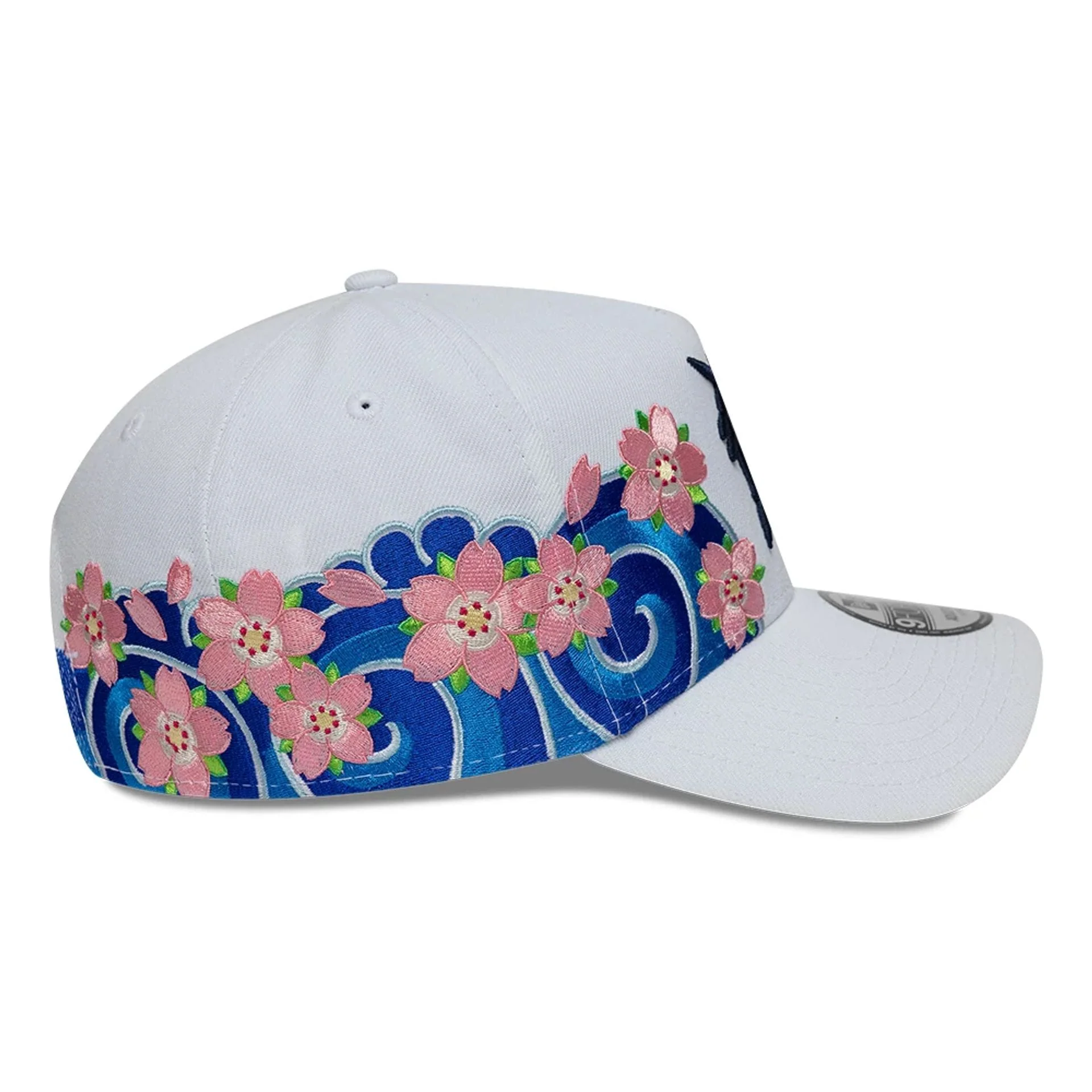 Detroit Tigers MLB Sakura White 9FORTY A-Frame Adjustable Cap - Image 6