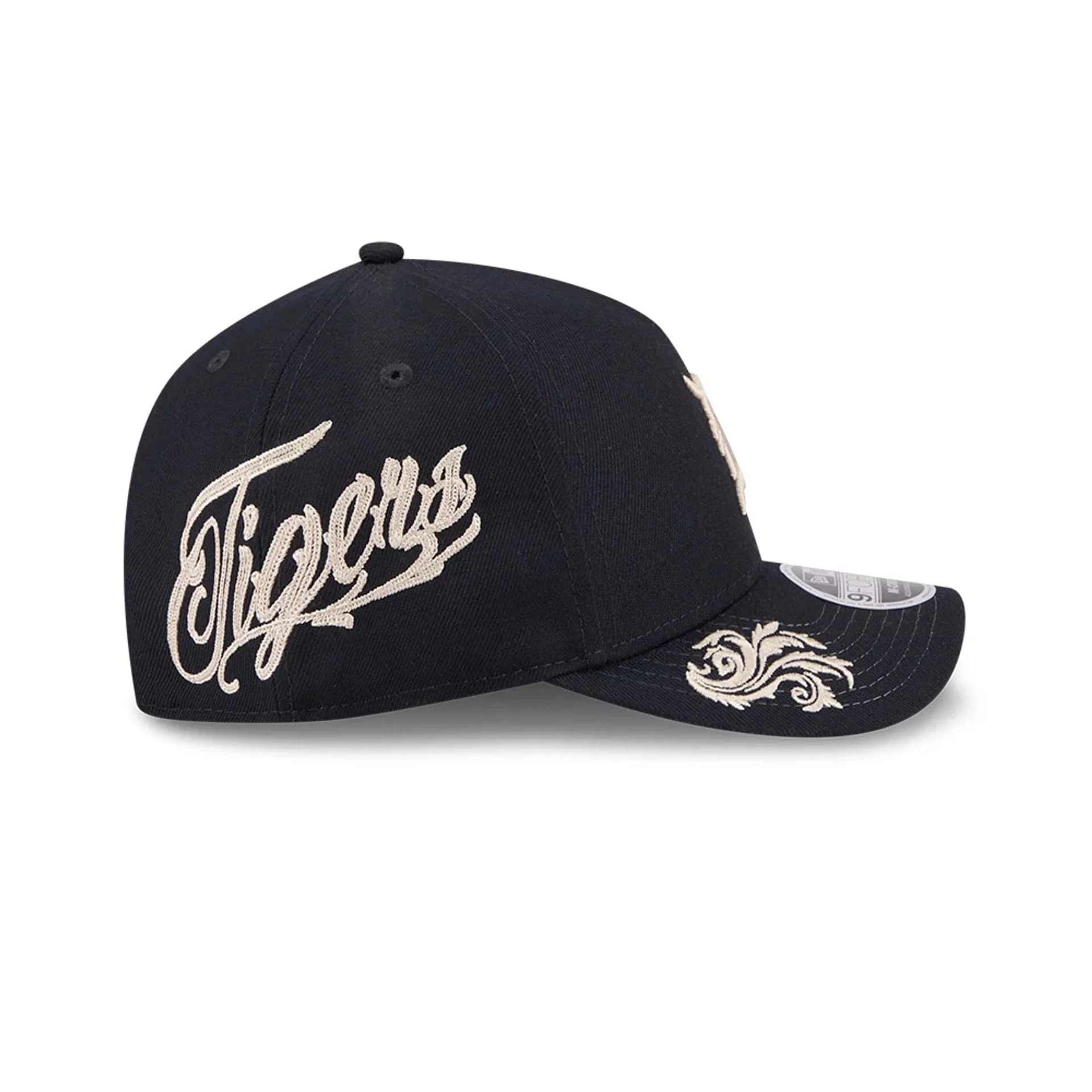 Detroit Tigers MLB Script Navy 9FORTY M-Crown A-Frame Adjustable Cap - Image 4