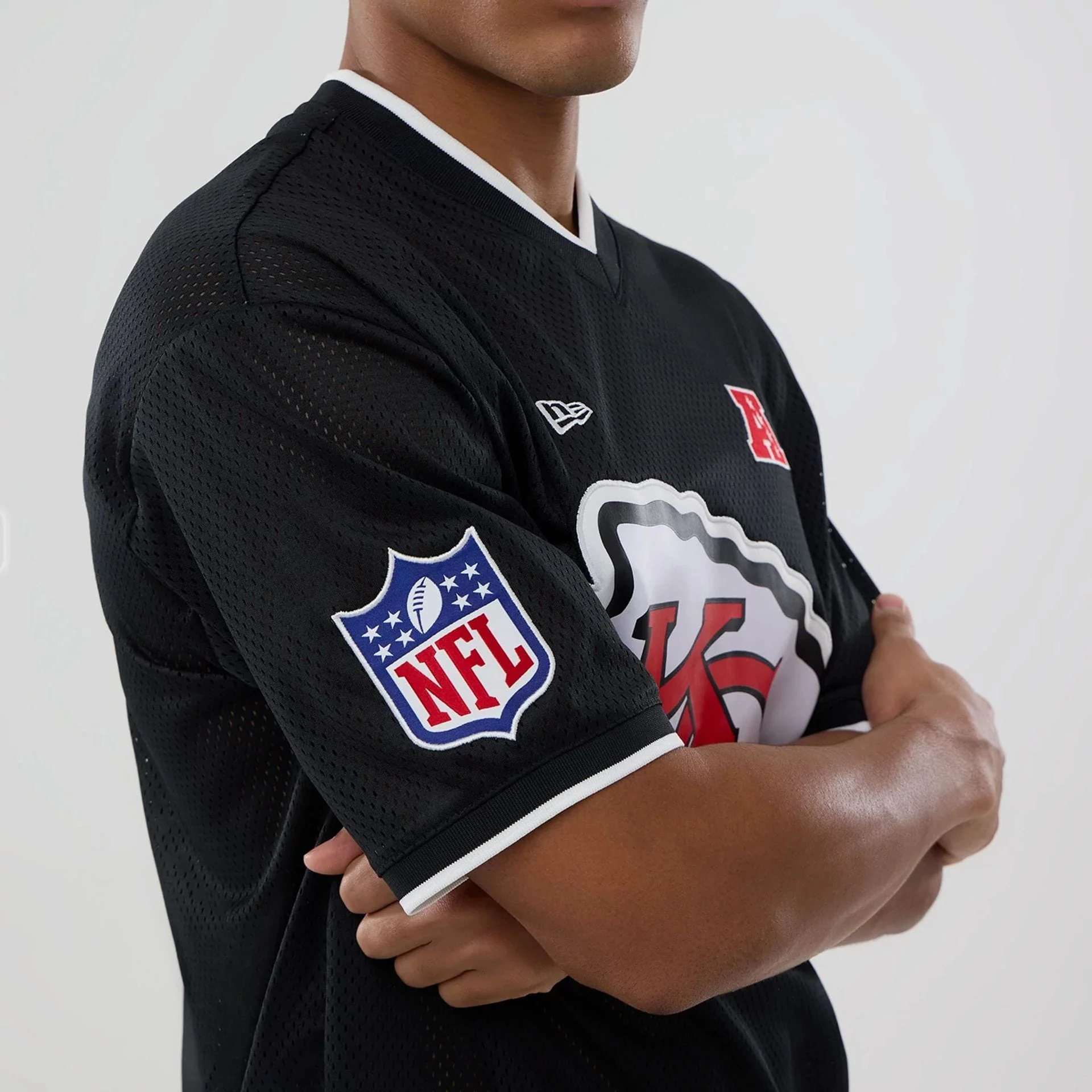 Kansas City Chiefs NFL Mesh Black Oversized T-Shirt - Image 5