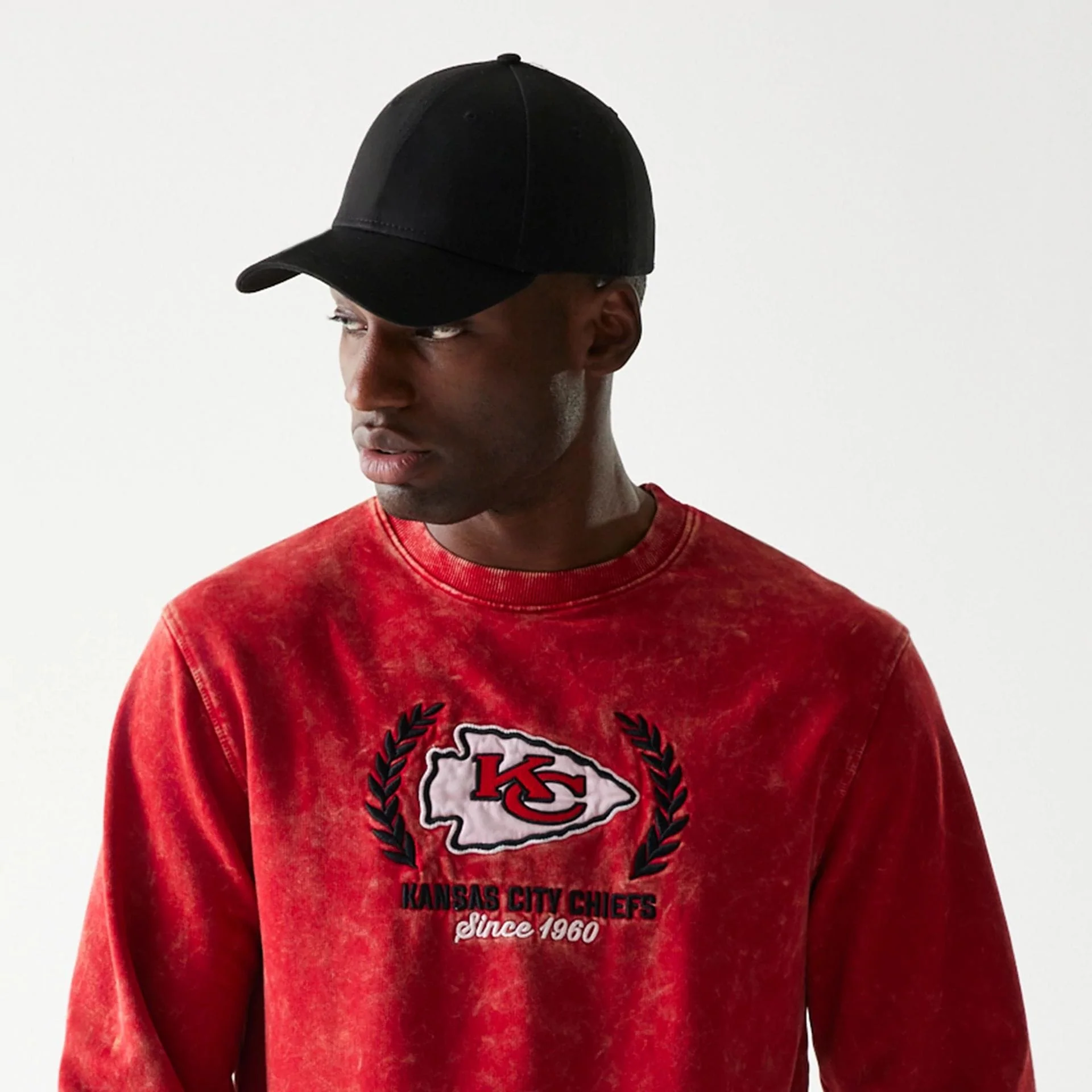 Kansas City Chiefs NFL Throwback Red Crew Neck Sweater - Image 4