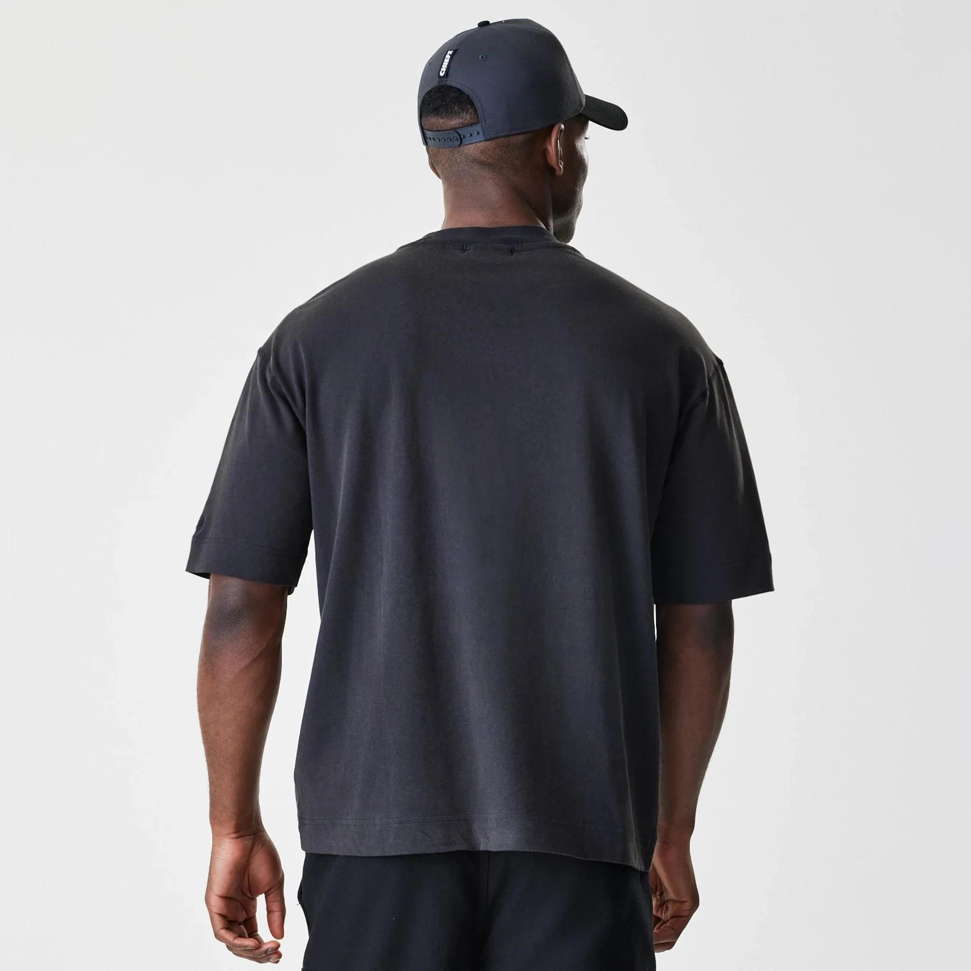 Kansas City Chiefs NFL Washed Boxy Black Oversized T-Shirt - Image 2