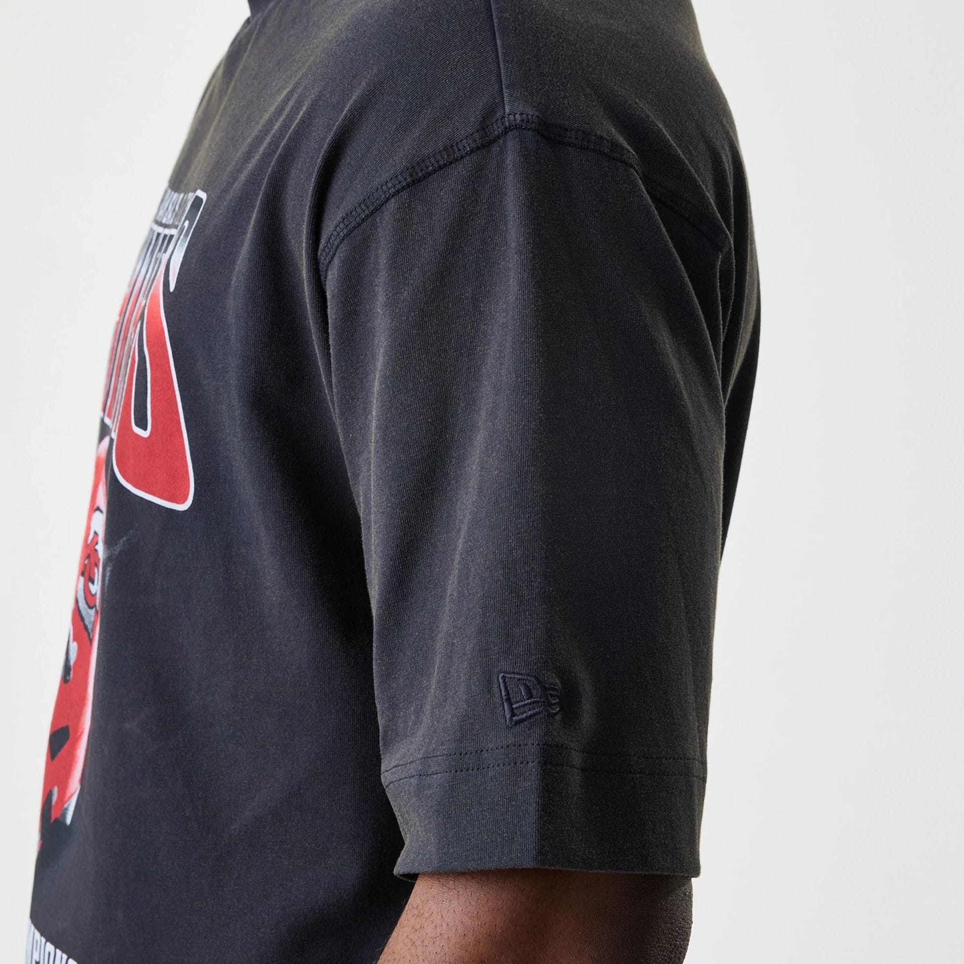 Kansas City Chiefs NFL Washed Boxy Black Oversized T-Shirt - Image 5