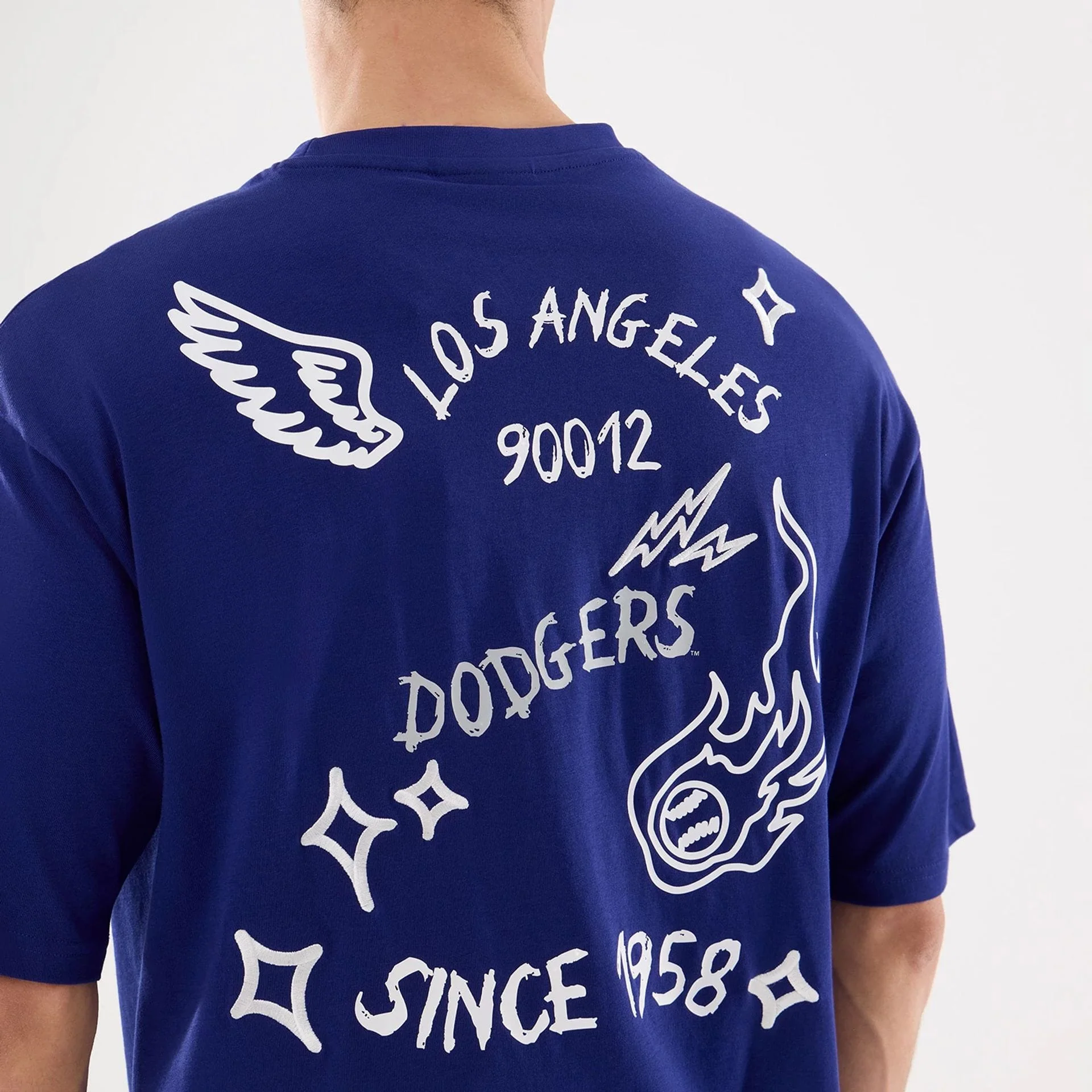 LA Dodgers MLB 59FIFTY Day Graphic Dark Blue T-Shirt - Image 7