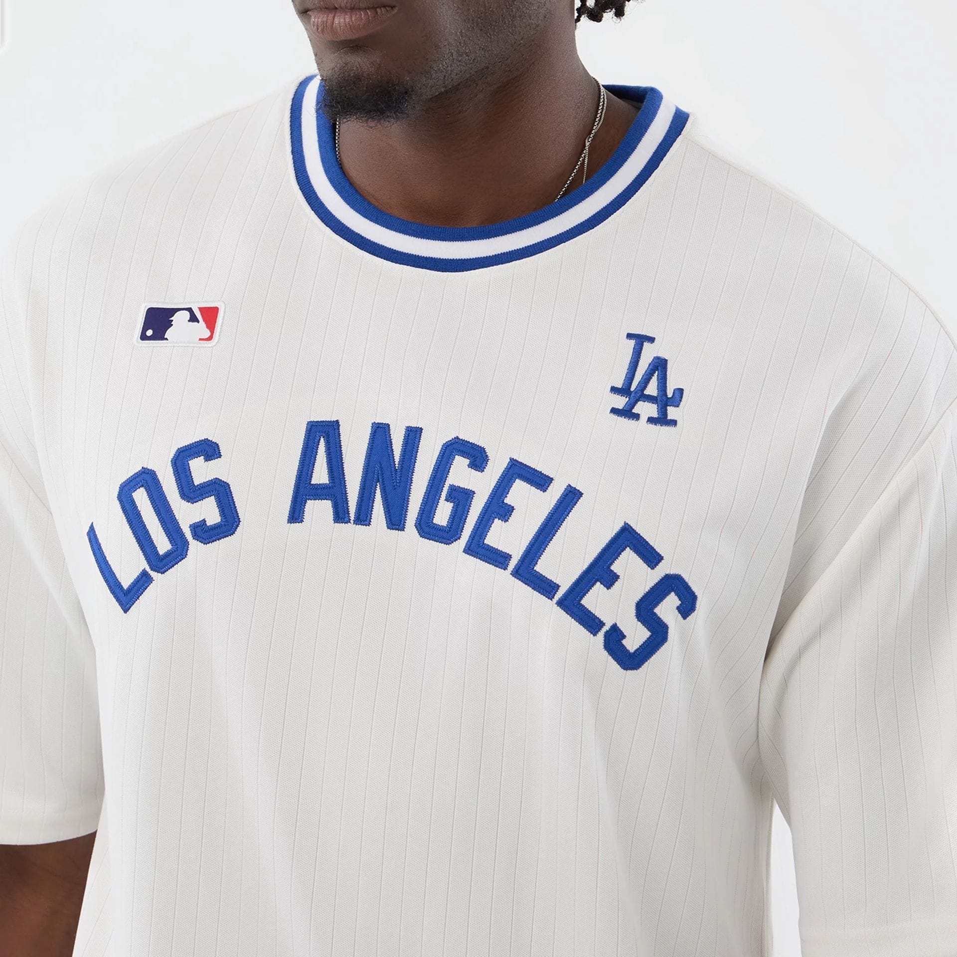 LA Dodgers MLB Arch Open White Oversized T-Shirt - Image 4