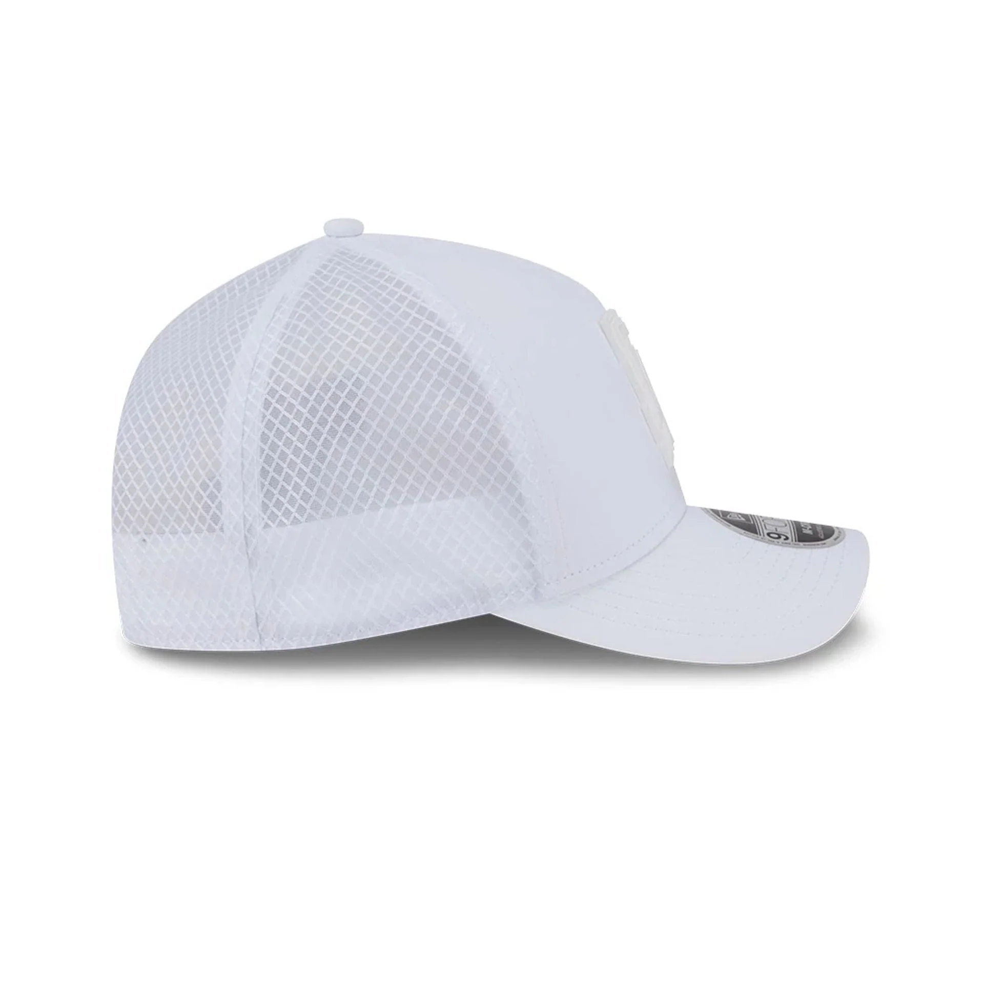 LA Dodgers MLB Badged White 9FORTY M-Crown A-Frame Trucker Adjustable Cap - Image 6