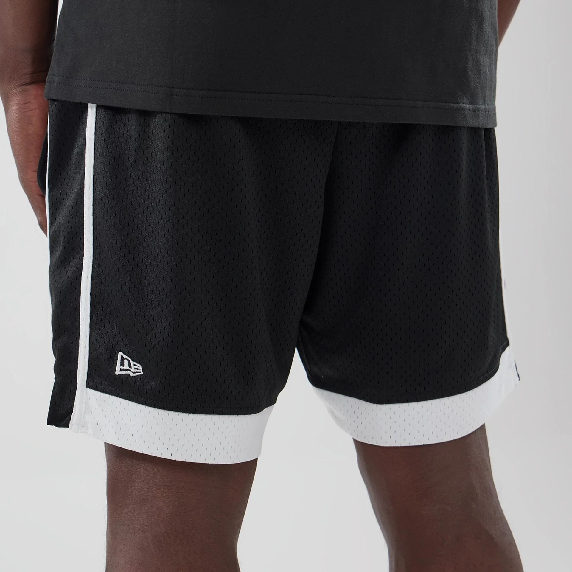 LA Dodgers MLB Black Mesh Shorts - Image 4