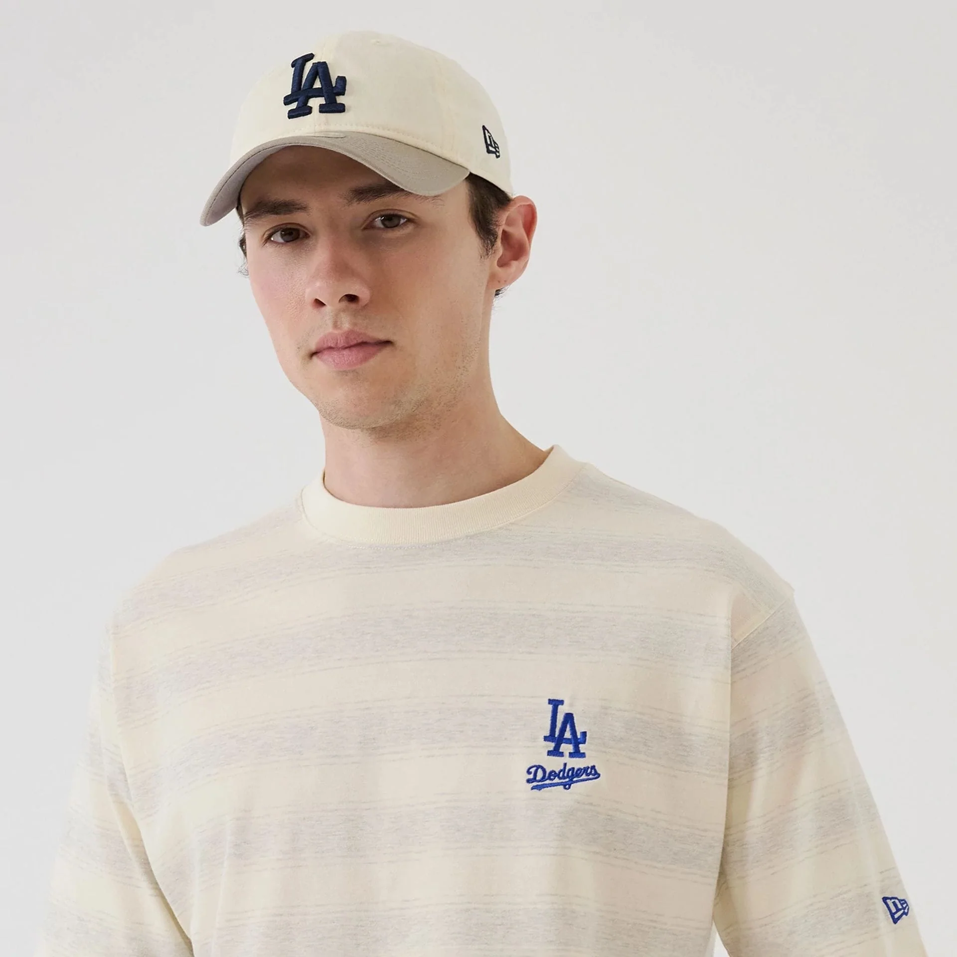 LA Dodgers MLB Border Cream Oversized T-Shirt - Image 6