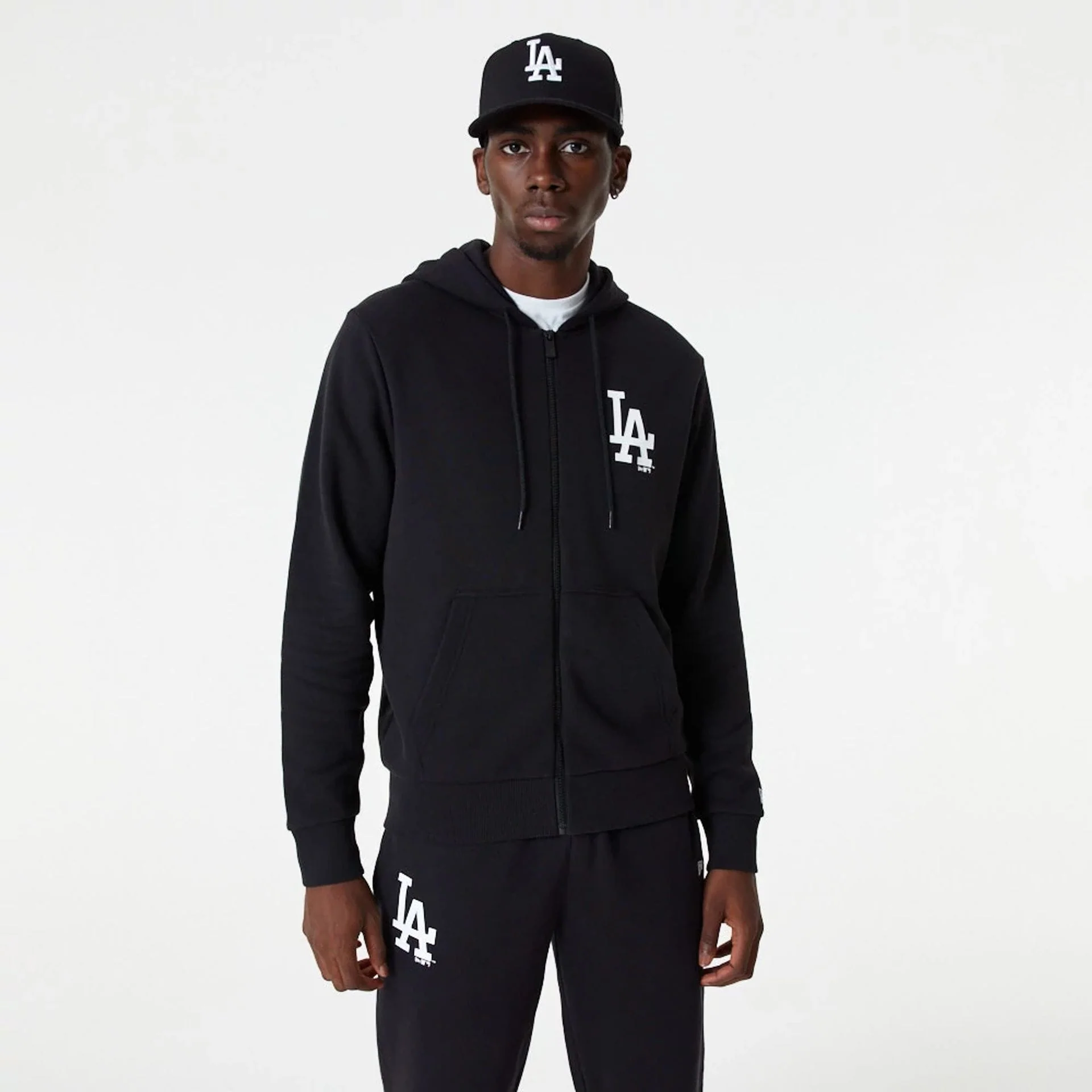 LA Dodgers MLB Essential Black Full Zip Hoodie - Image 4