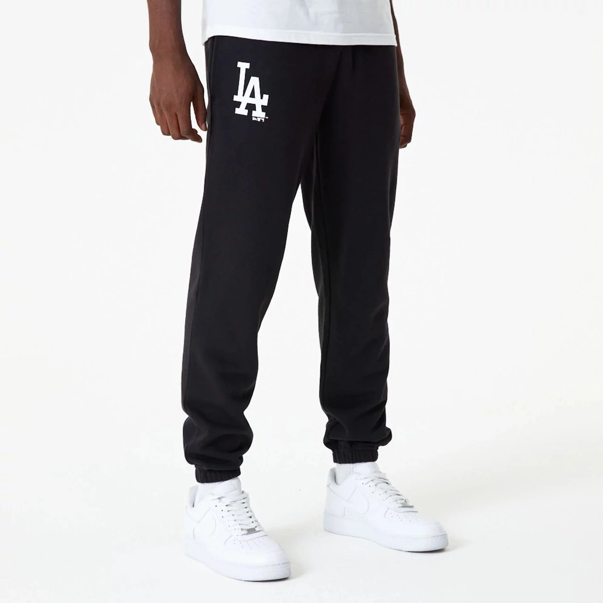 LA Dodgers MLB Essential Black Joggers - Image 4