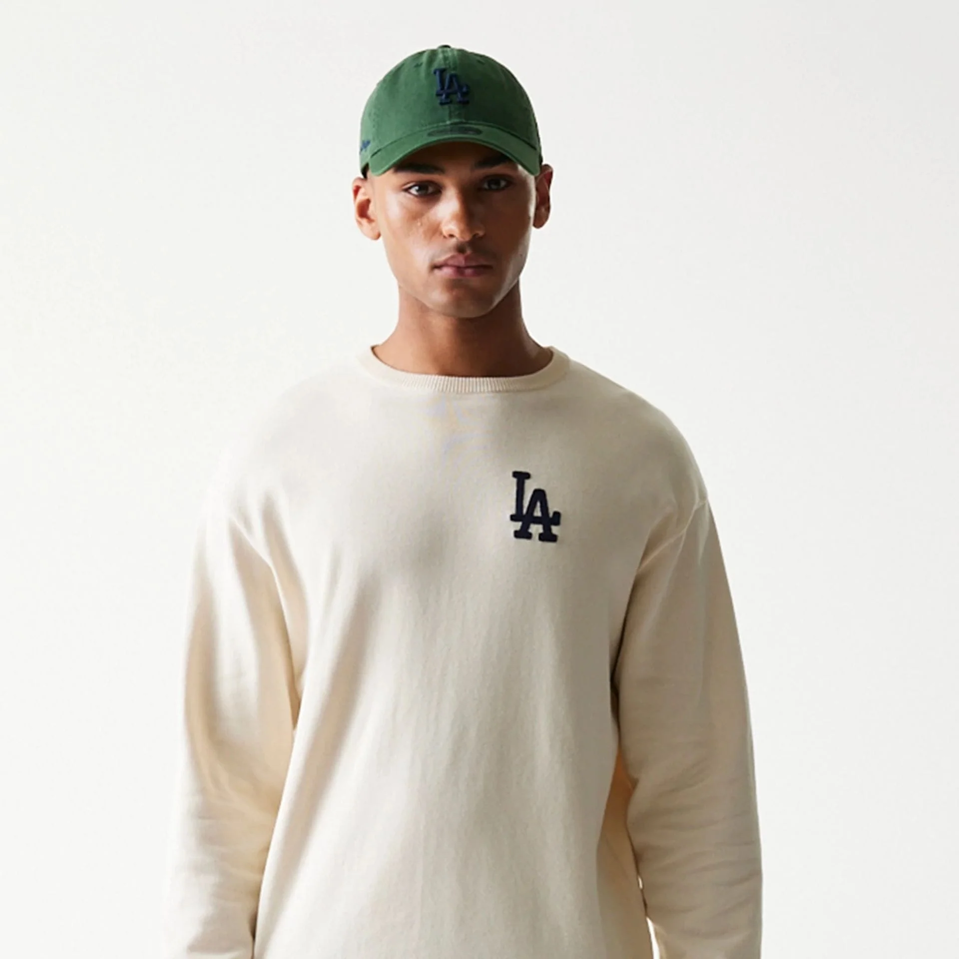 LA Dodgers MLB Essential Open White Knitted Sweater - Image 5