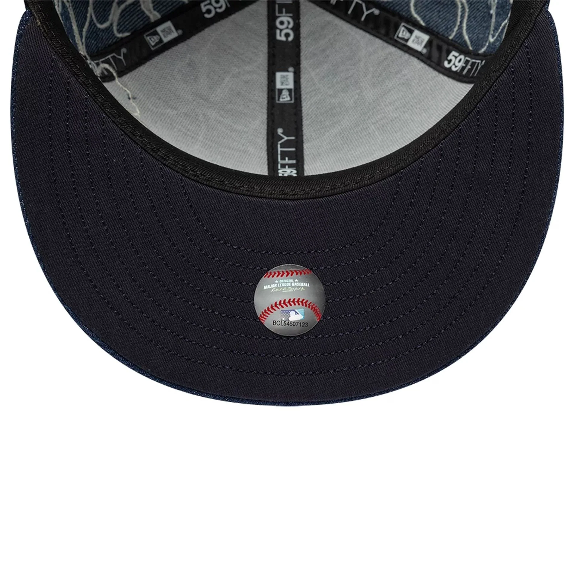 LA Dodgers MLB Floral Denim Blue 59FIFTY Fitted Cap - Image 7