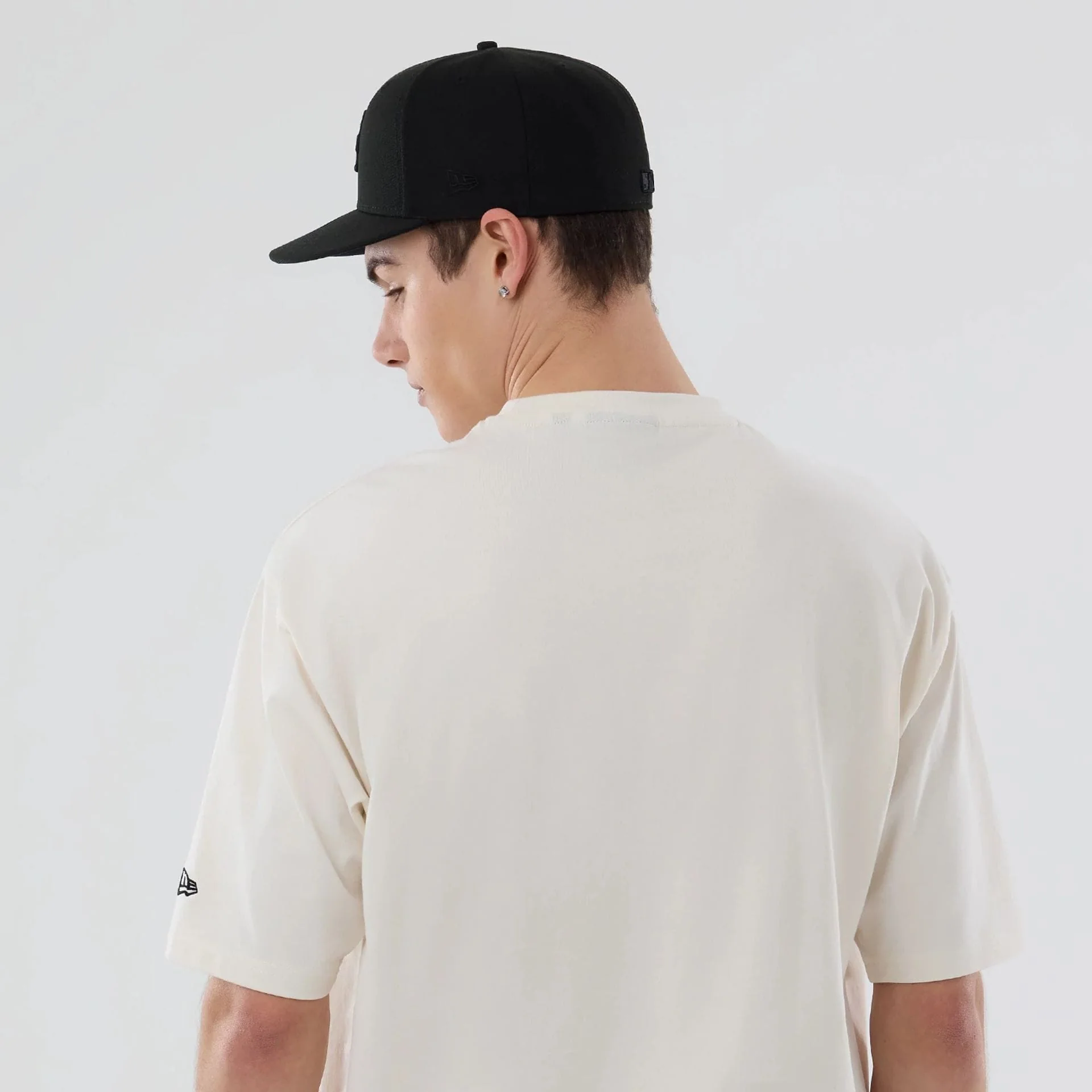 LA Dodgers MLB Food Graphic Open White Oversized T-Shirt - Image 7