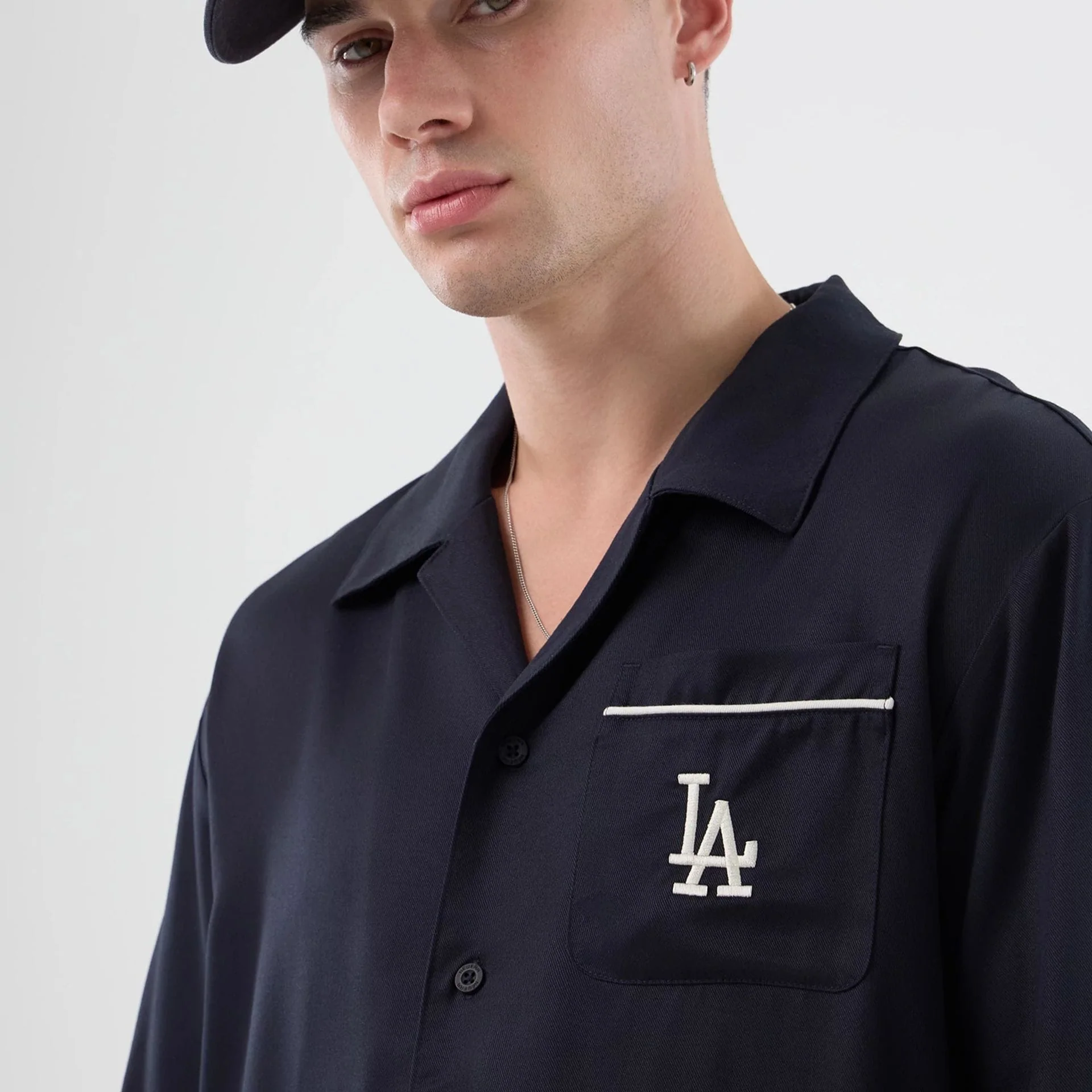 LA Dodgers MLB Graphic Revere Navy Short Sleeve Shirt - Image 5