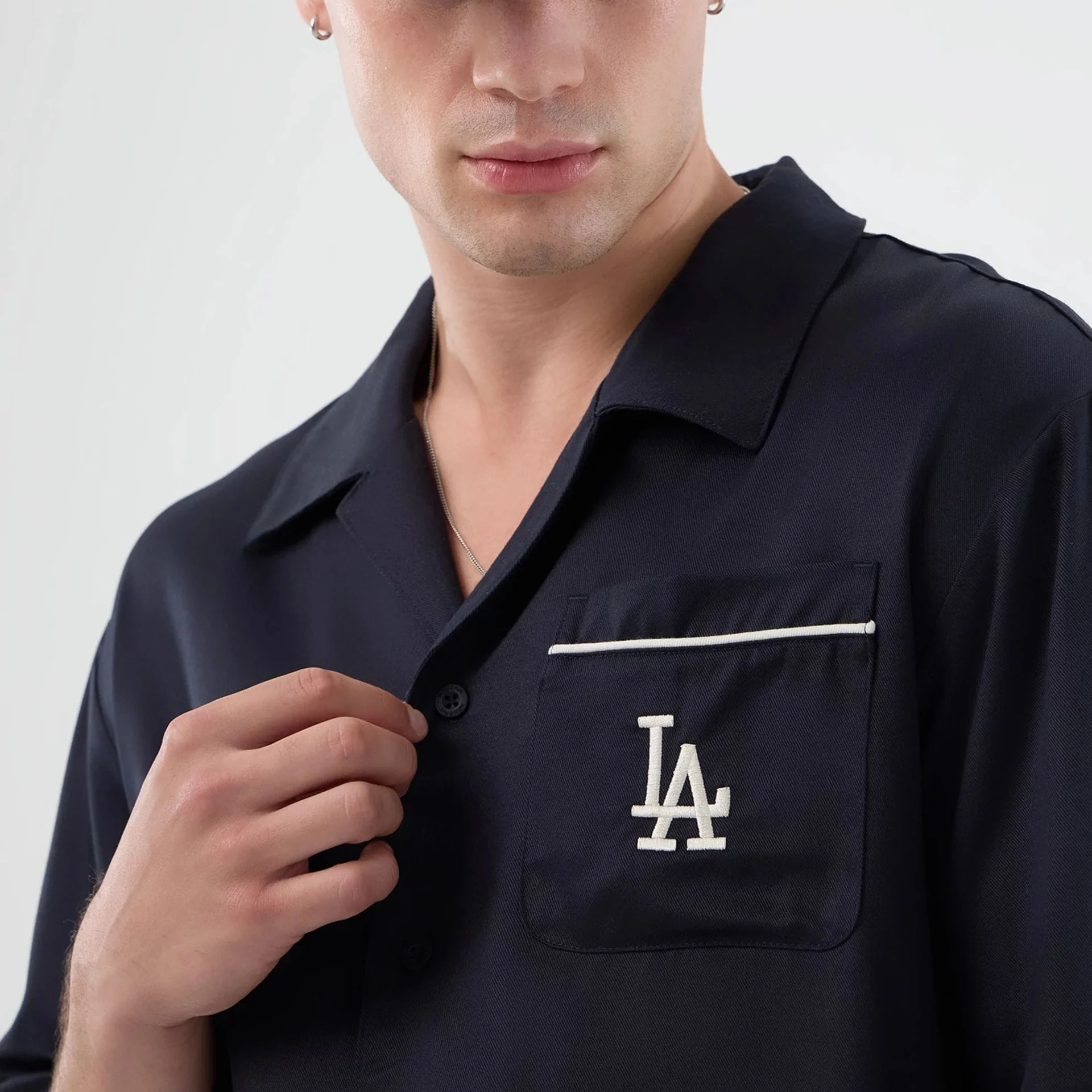 LA Dodgers MLB Graphic Revere Navy Short Sleeve Shirt - Image 7