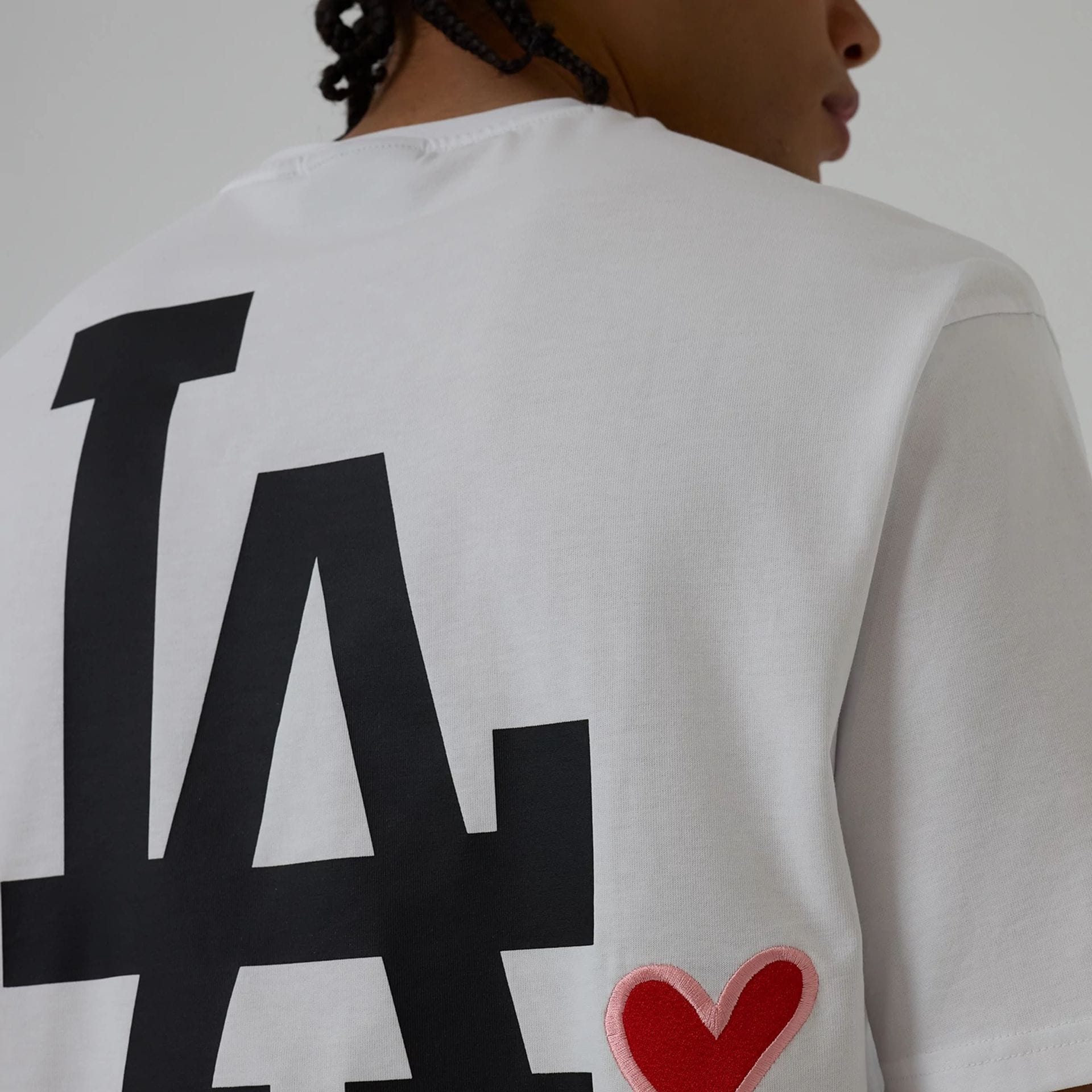 LA Dodgers MLB Heart Graphic White T-Shirt - Image 7