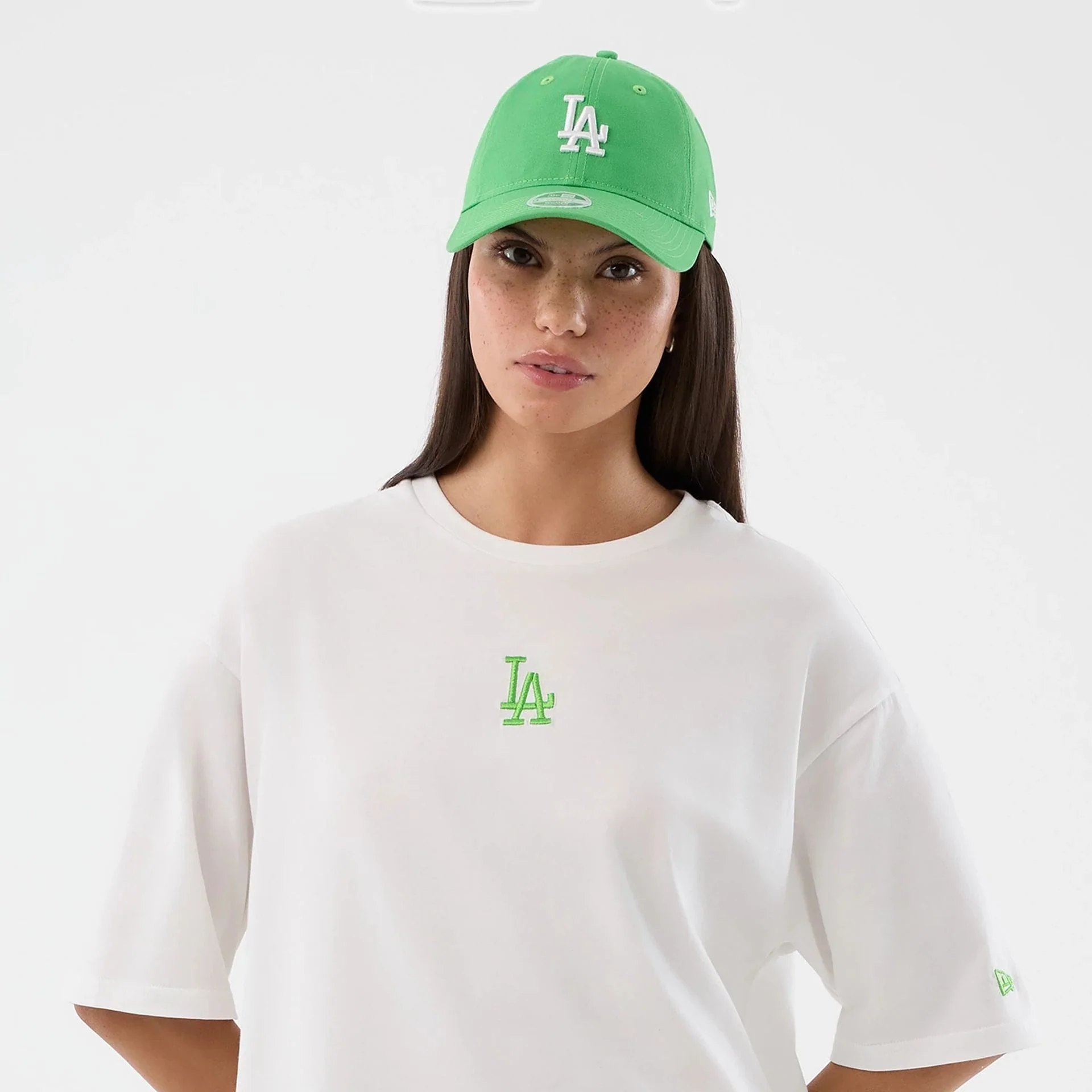 LA Dodgers MLB League Essential White Oversized T-Shirt - Image 6