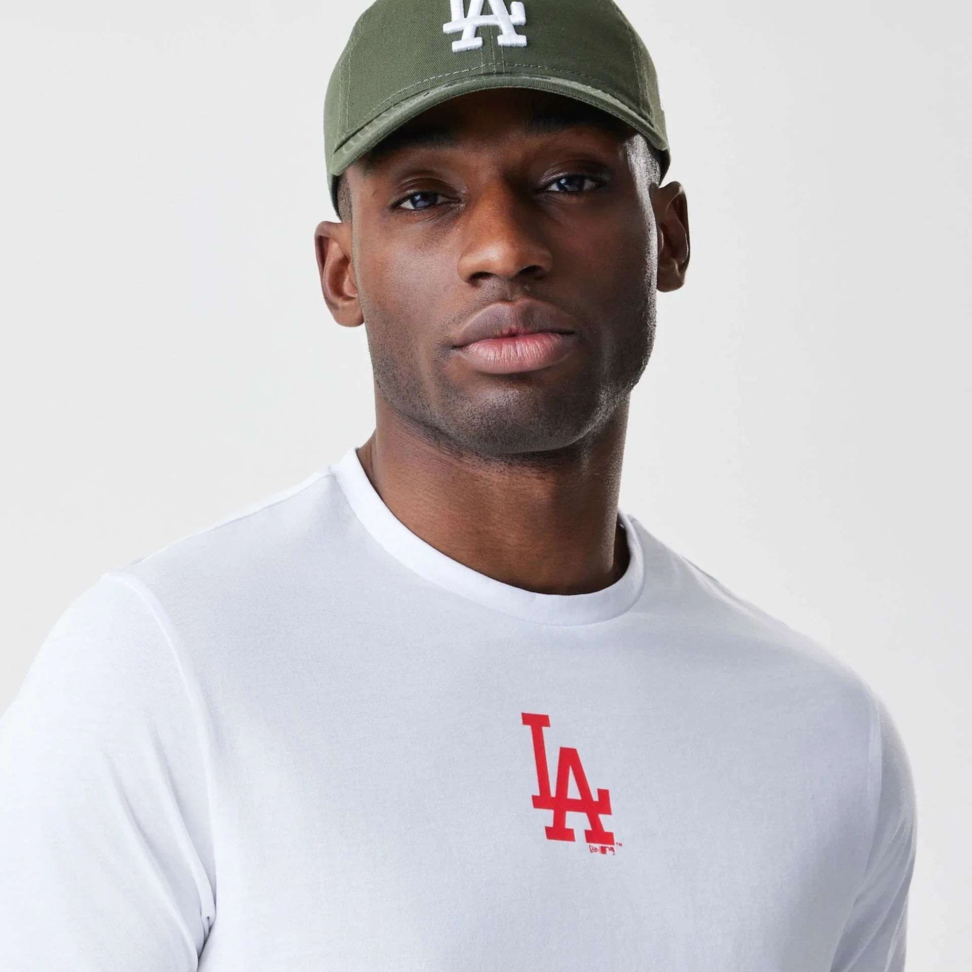 LA Dodgers MLB Logo White T-Shirt - Image 4