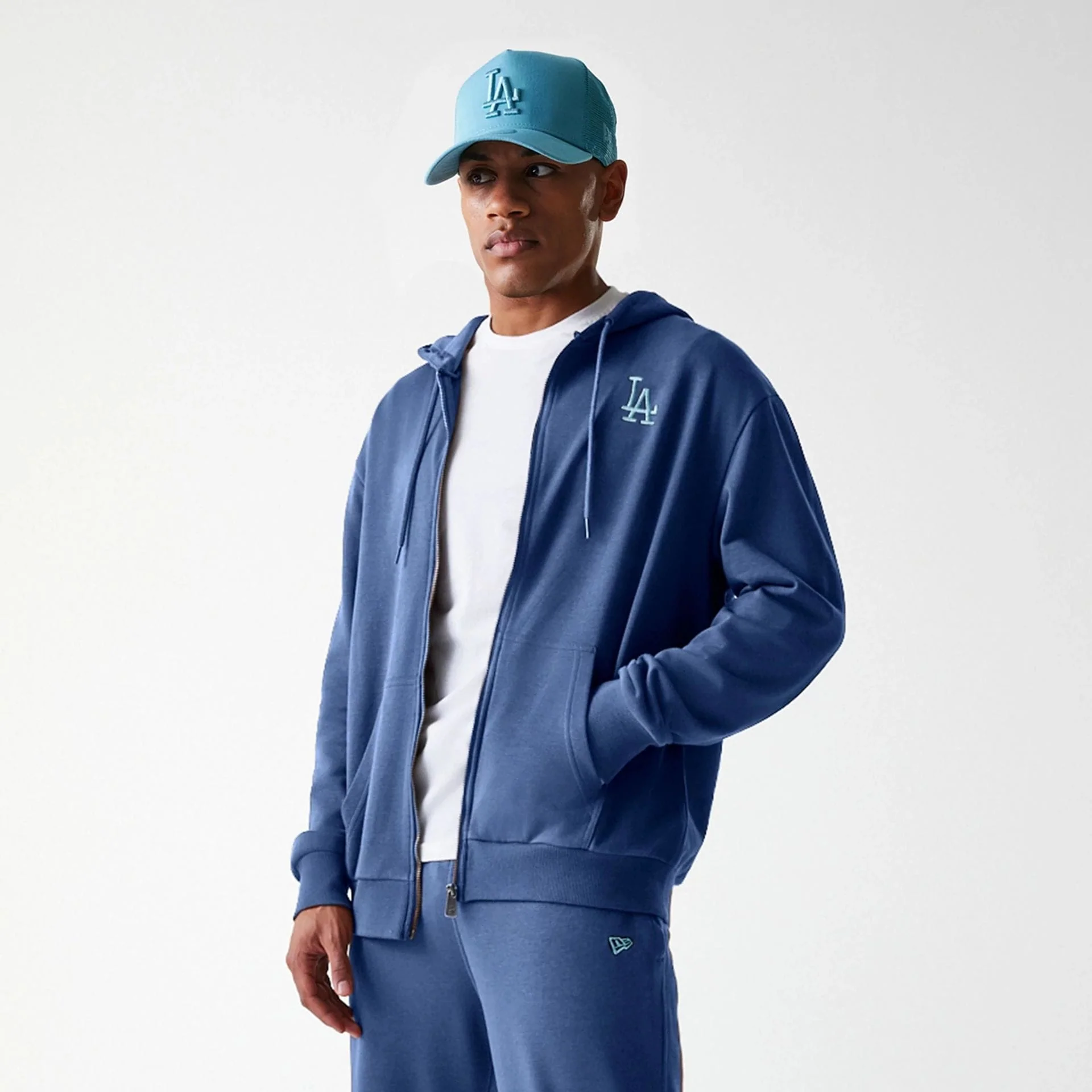LA Dodgers MLB Midi League Essential Dark Blue Oversized Full Zip Hoodie - Image 5