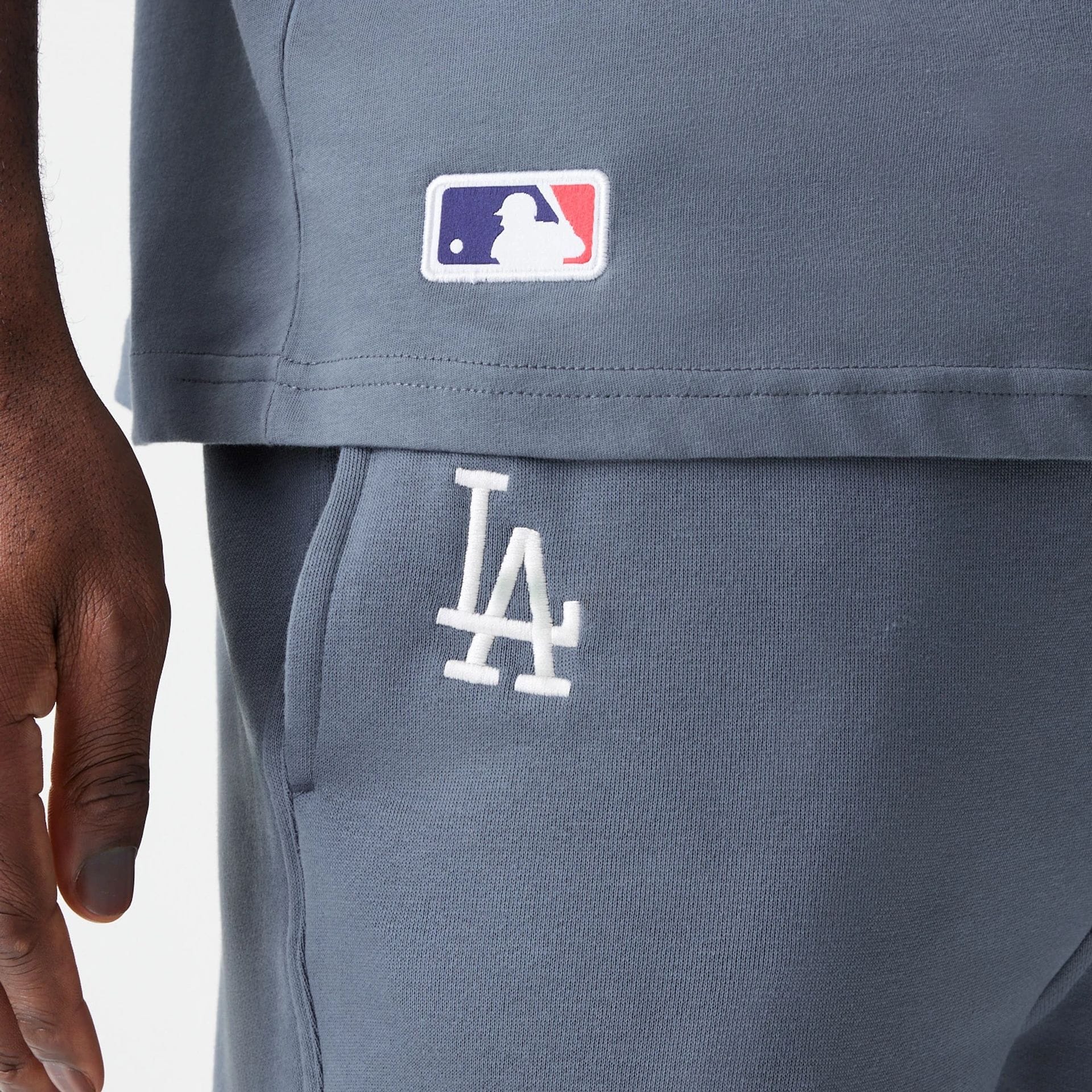 LA Dodgers MLB Midi League Essential Dark Grey Joggers - Image 3