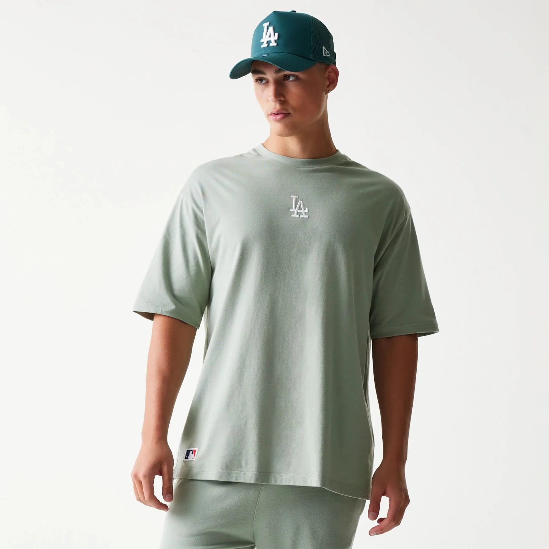 LA Dodgers MLB Midi Pastel Green Oversized T-Shirt - Image 3