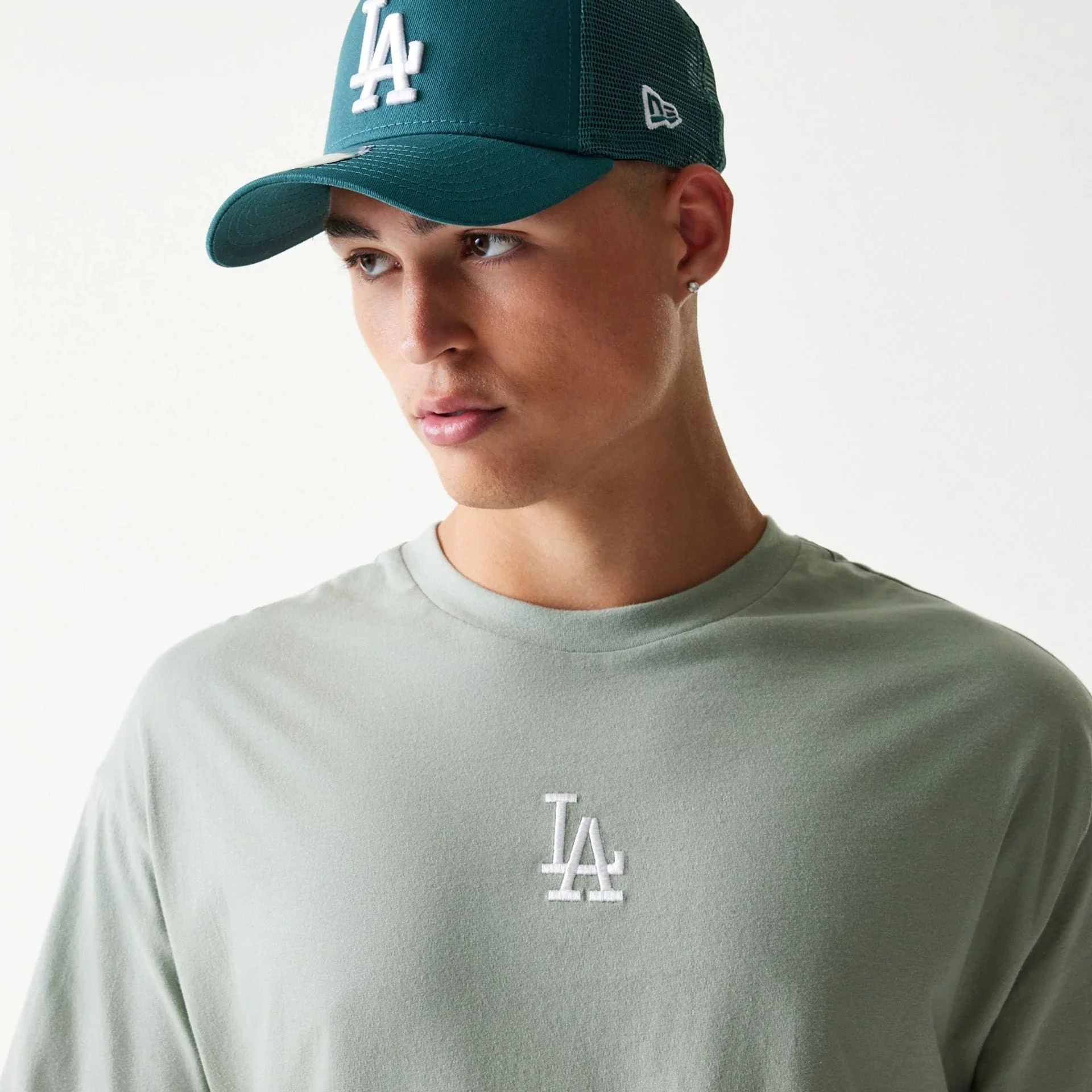 LA Dodgers MLB Midi Pastel Green Oversized T-Shirt - Image 6