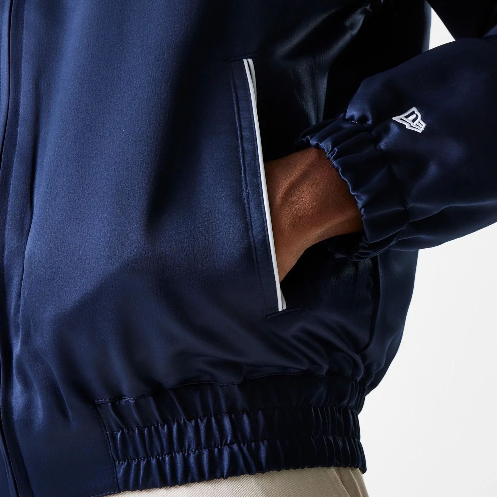 LA Dodgers MLB Navy Club Jacket - Image 5