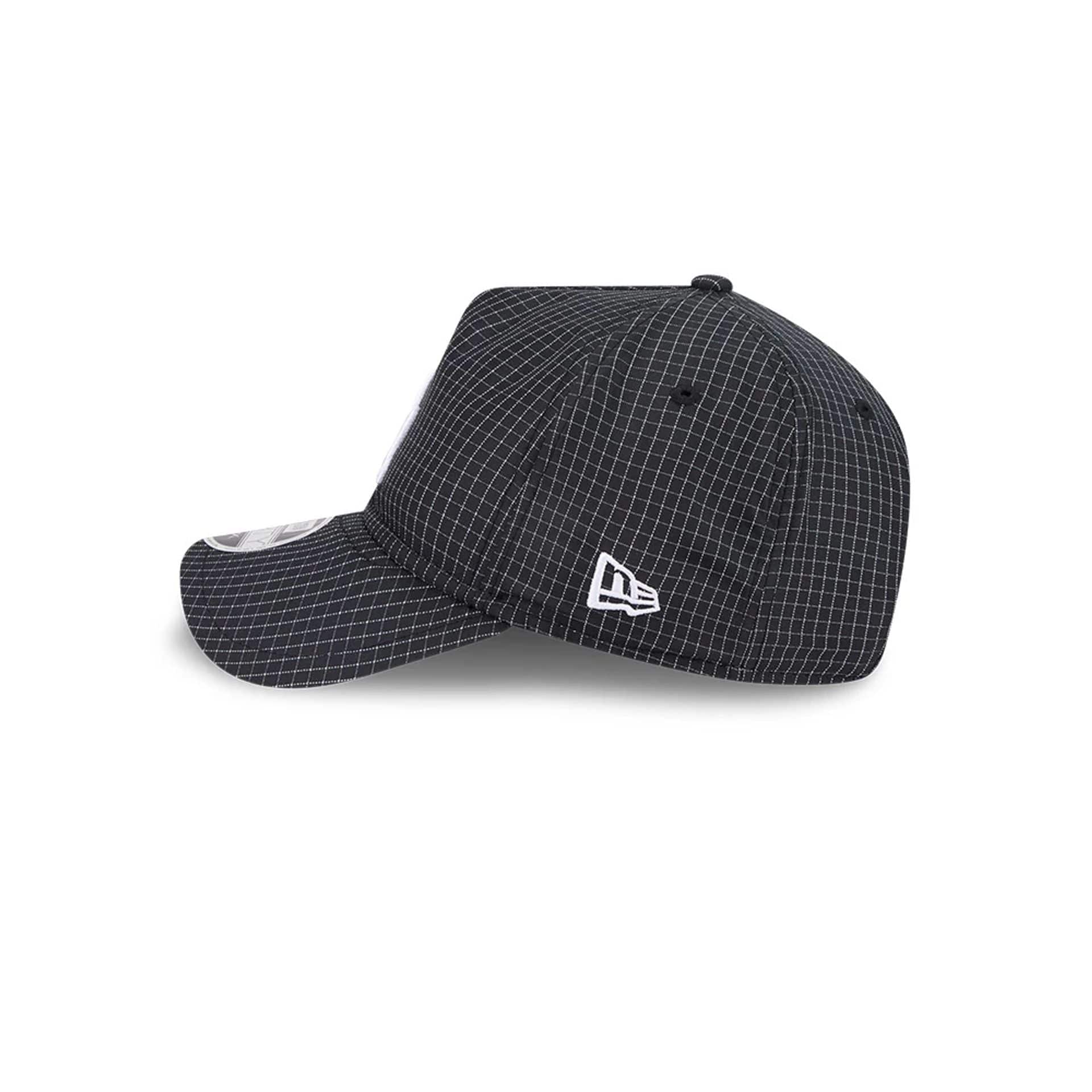 LA Dodgers MLB Quickstrike Black 9FORTY Apex Adjustable Cap - Image 5