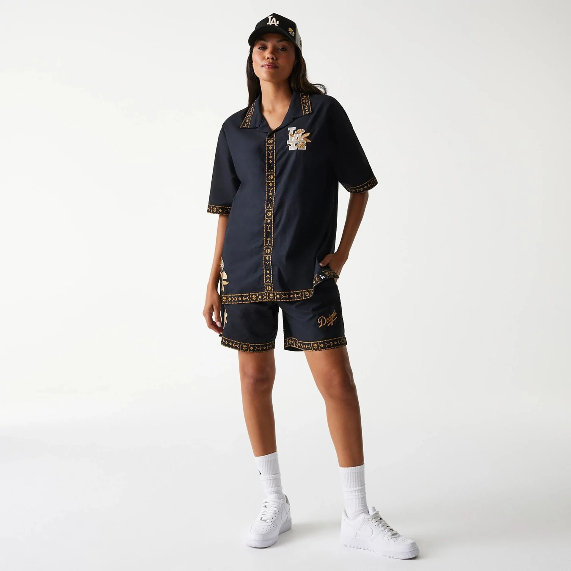 LA Dodgers MLB Taping Black Short Sleeve Shirt - Image 8