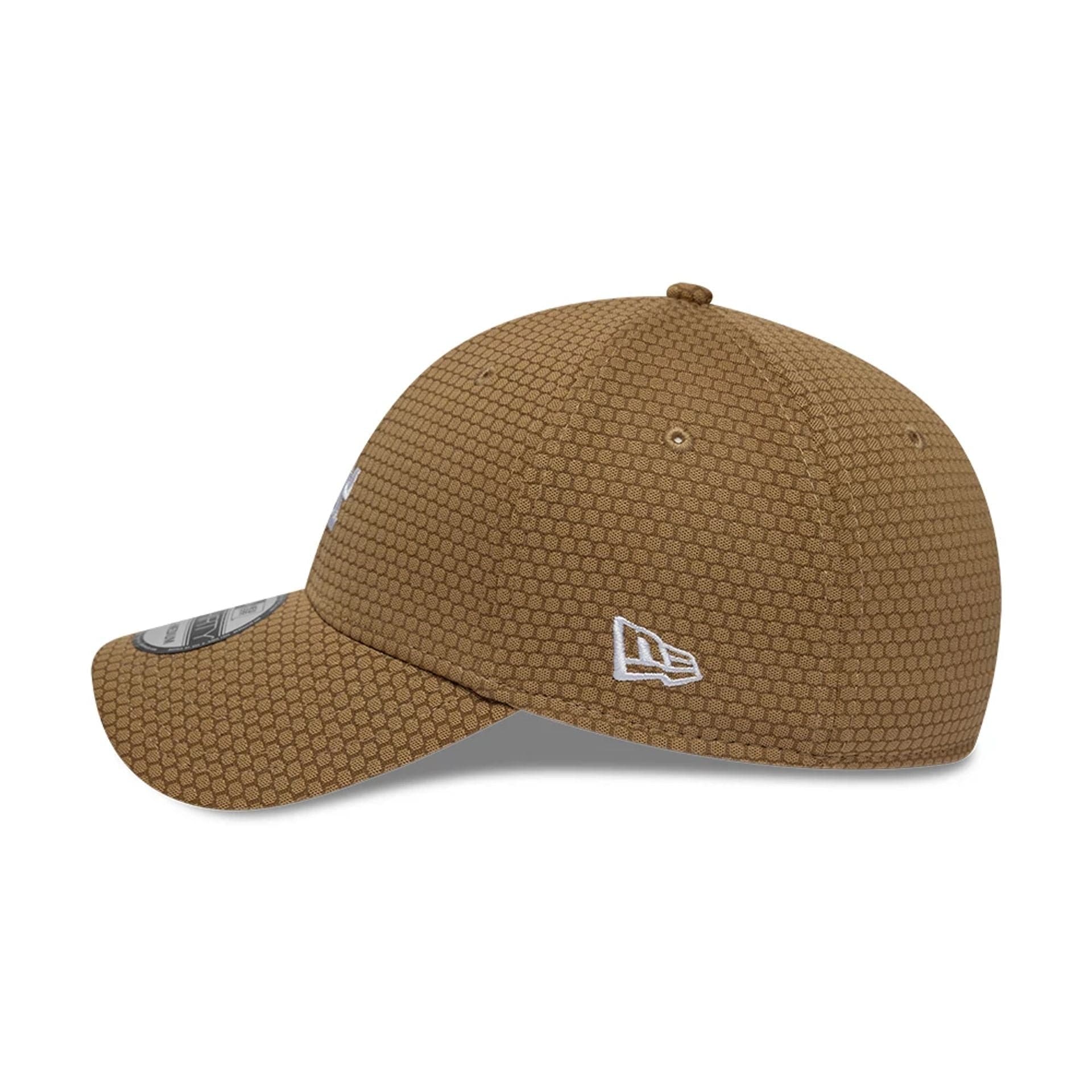 LA Dodgers MLB Tech Dark Beige 39THIRTY Stretch Fit Cap - Image 5