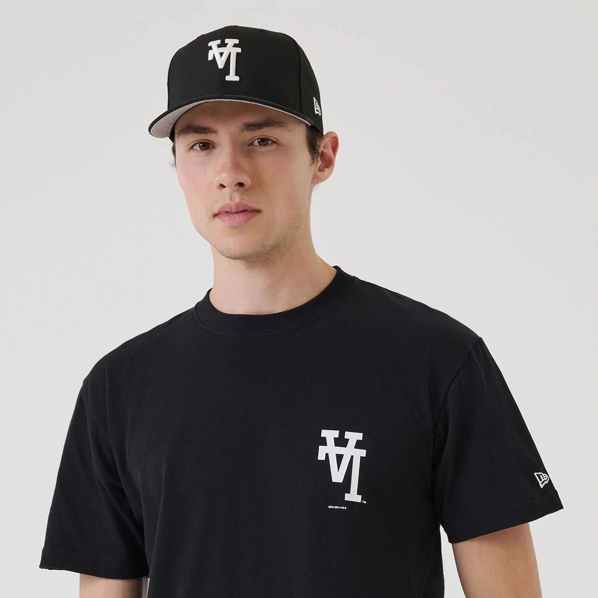LA Dodgers MLB Upside Down Black T-Shirt - Image 7