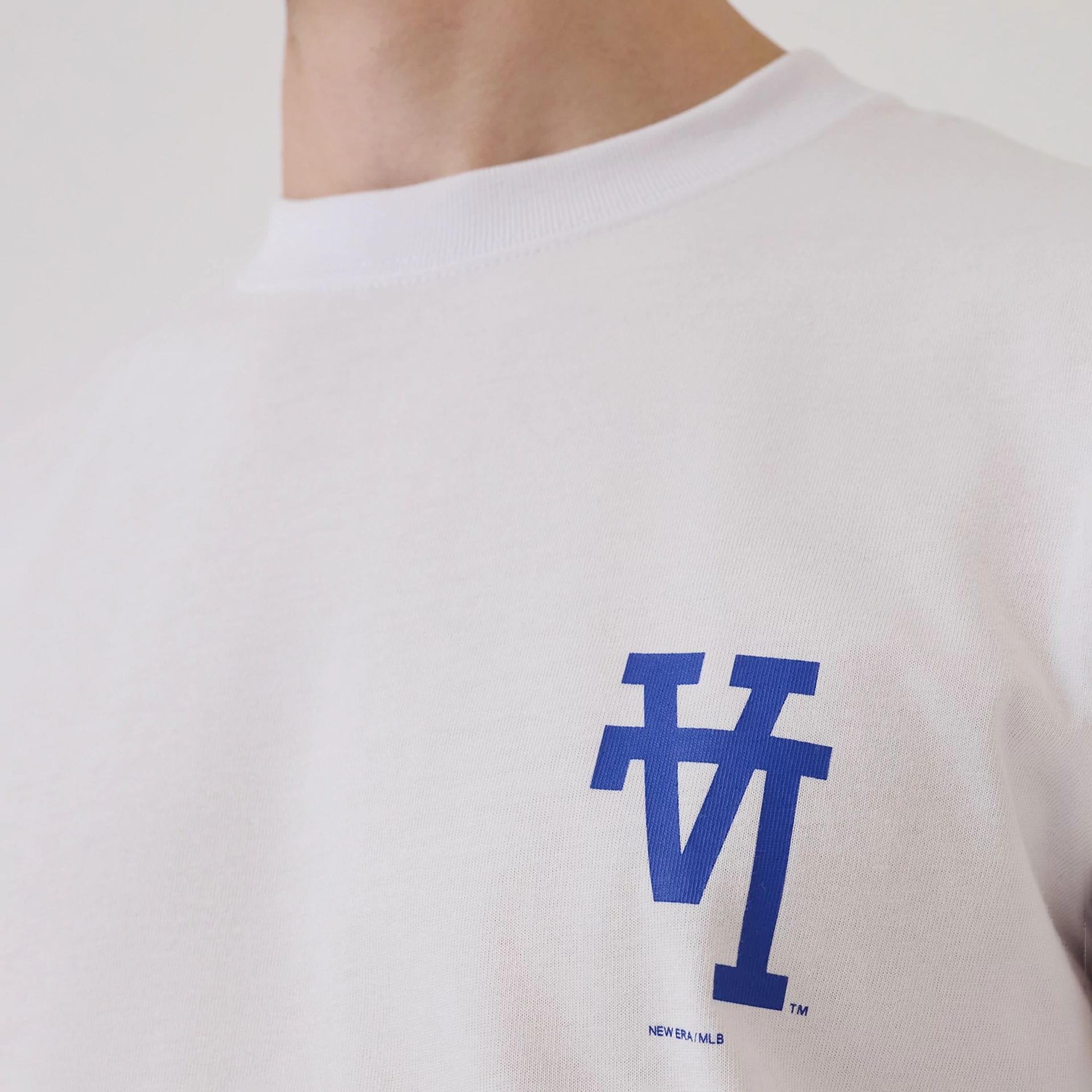 LA Dodgers MLB Upside Down White T-Shirt - Image 3