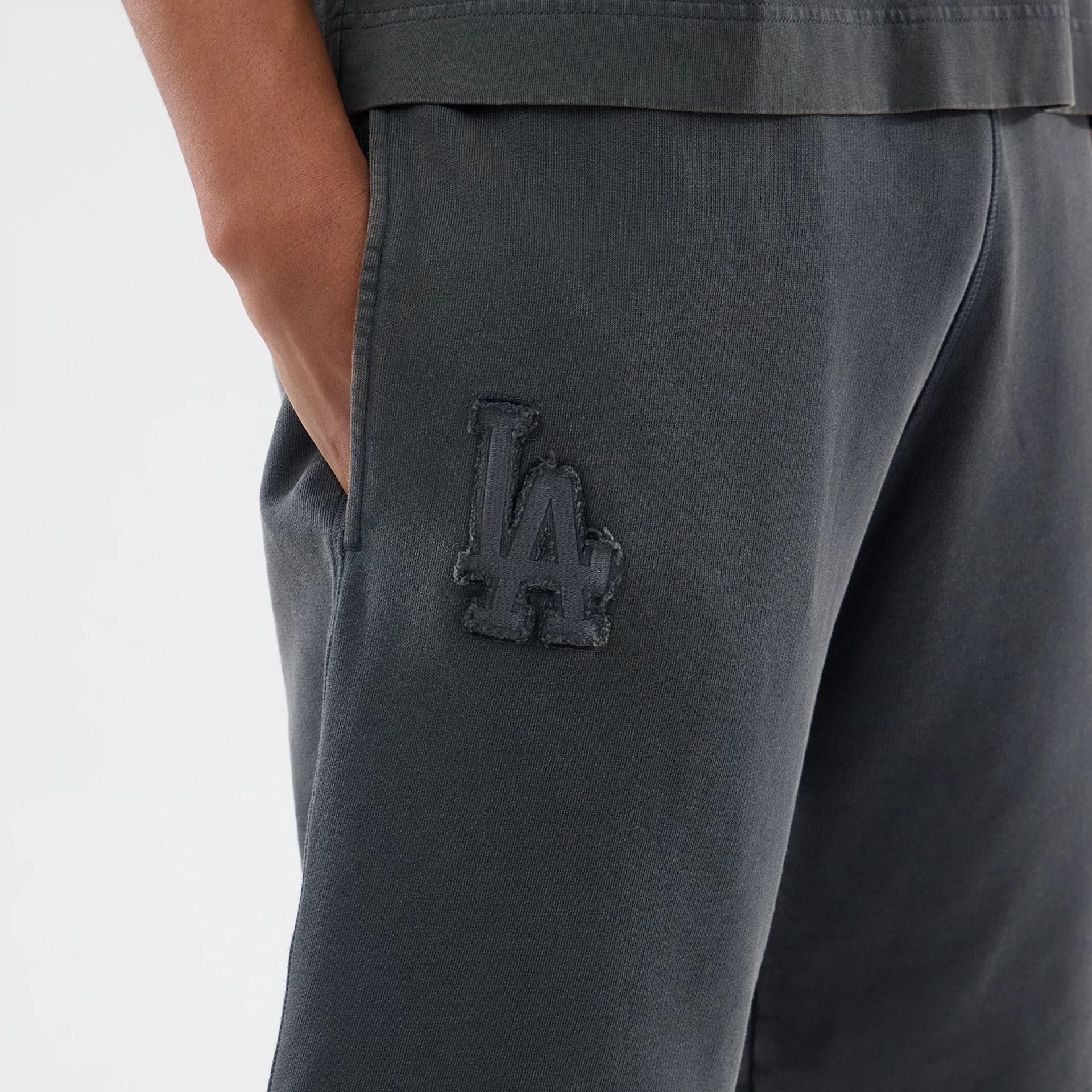 LA Dodgers MLB Washed Dark Grey Shorts - Image 3