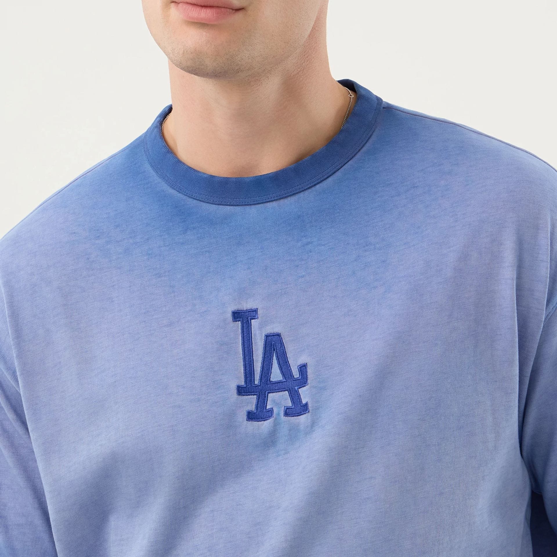 LA Dodgers MLB Washed Logo Pastel Blue T-Shirt - Image 6
