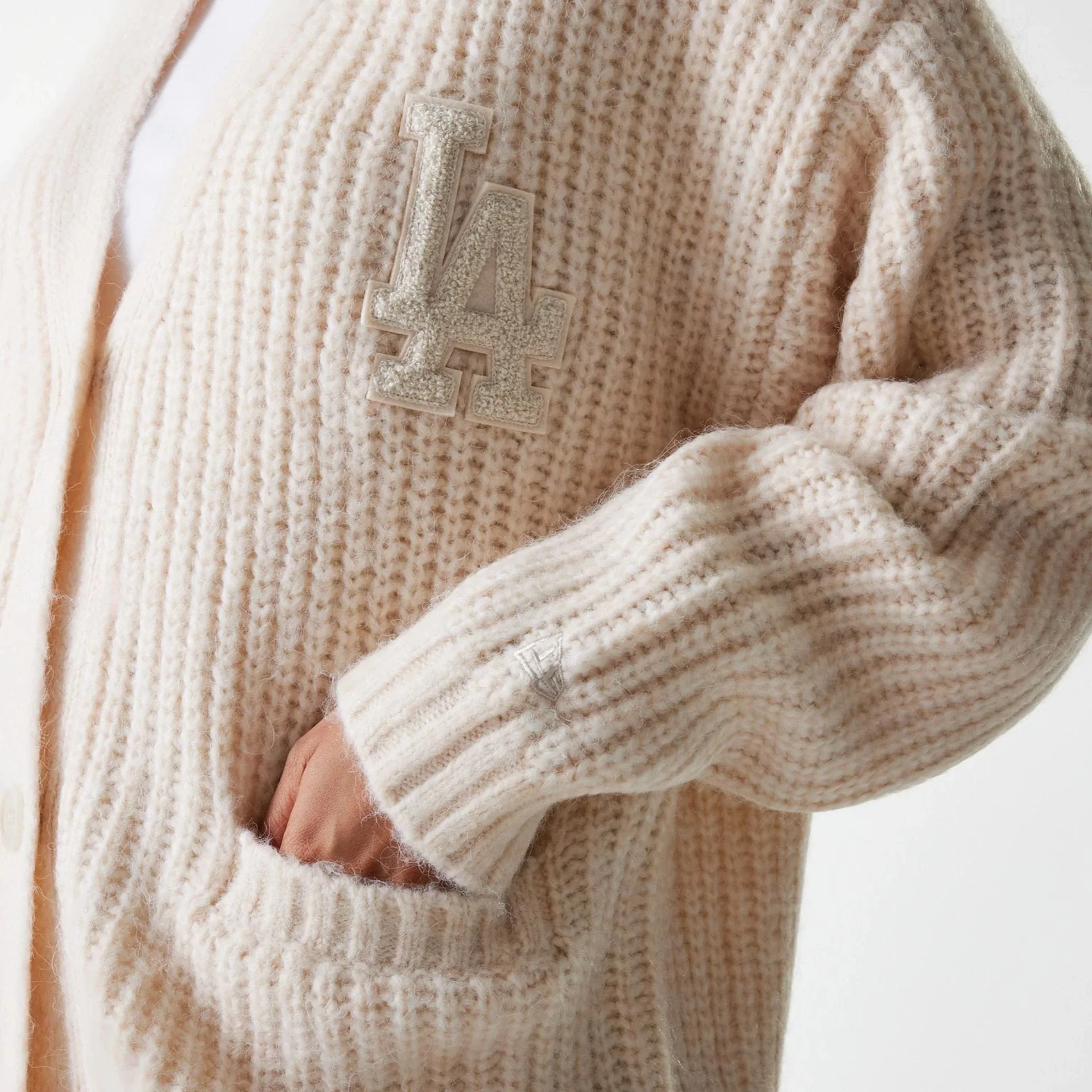 LA Dodgers Womens MLB Knit Light Beige Cardigan - Image 4