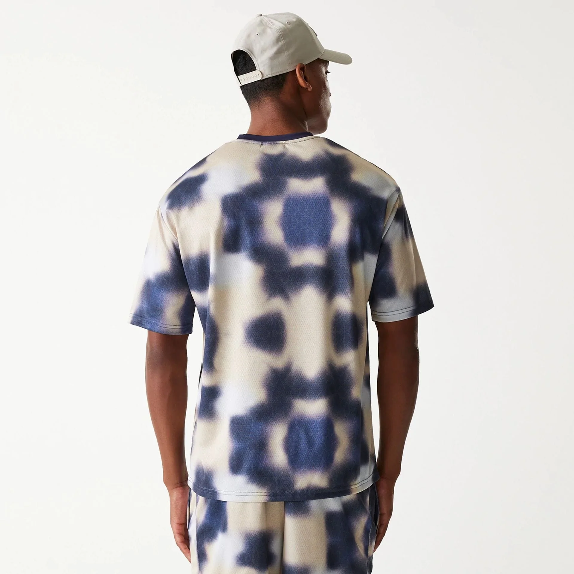 LA Lakers NBA All Over Print Cream Oversized T-Shirt - Image 2
