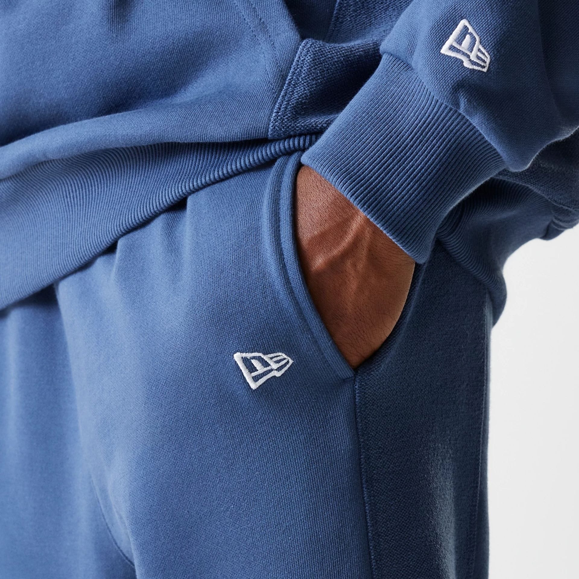 LA Lakers NBA Arch Graphic Dark Blue Joggers - Image 7