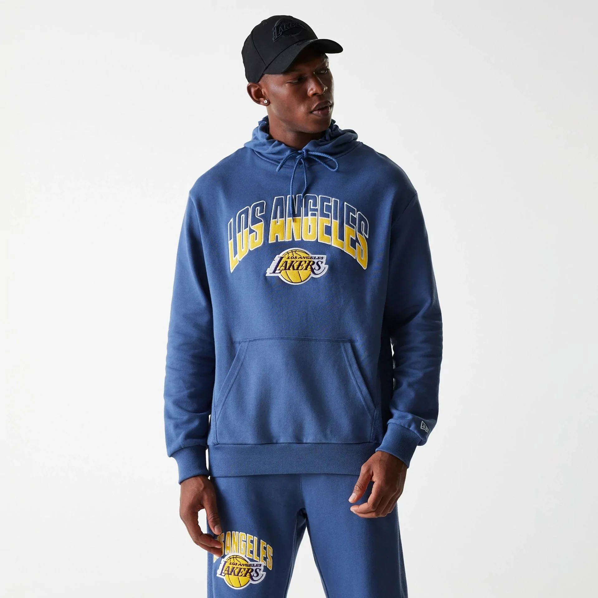 LA Lakers NBA Arch Graphic Dark Blue Oversized Pullover Hoodie - Image 3
