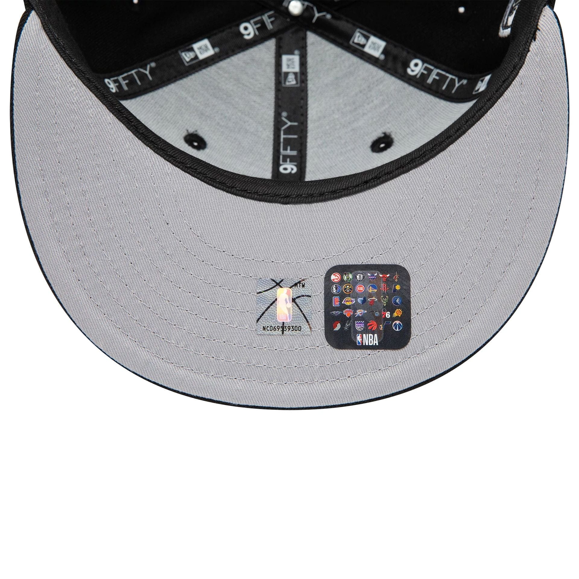 LA Lakers NBA Black 9FIFTY Snapback Adjustable Cap - Image 2