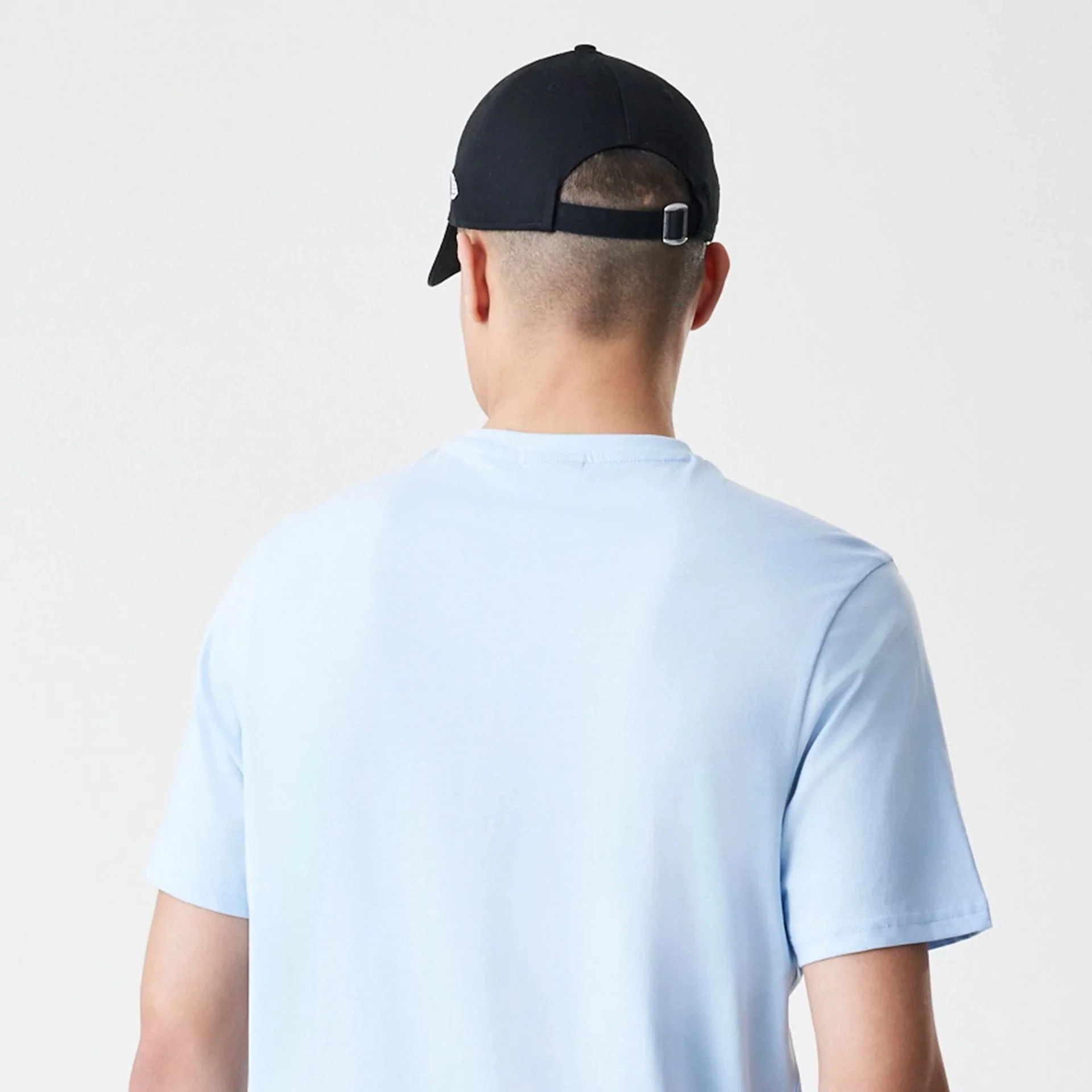 LA Lakers NBA Bubble Wordmark Pastel Blue T-Shirt - Image 7